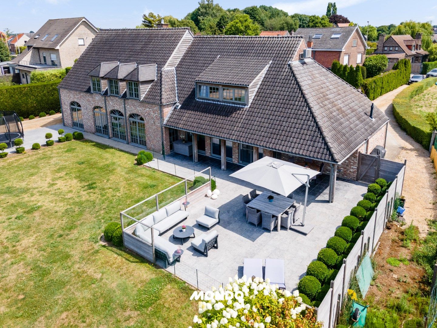 Exclusieve villa met 5 slaapkamers op 5000 m² in een oase van rust in Meise foto 2