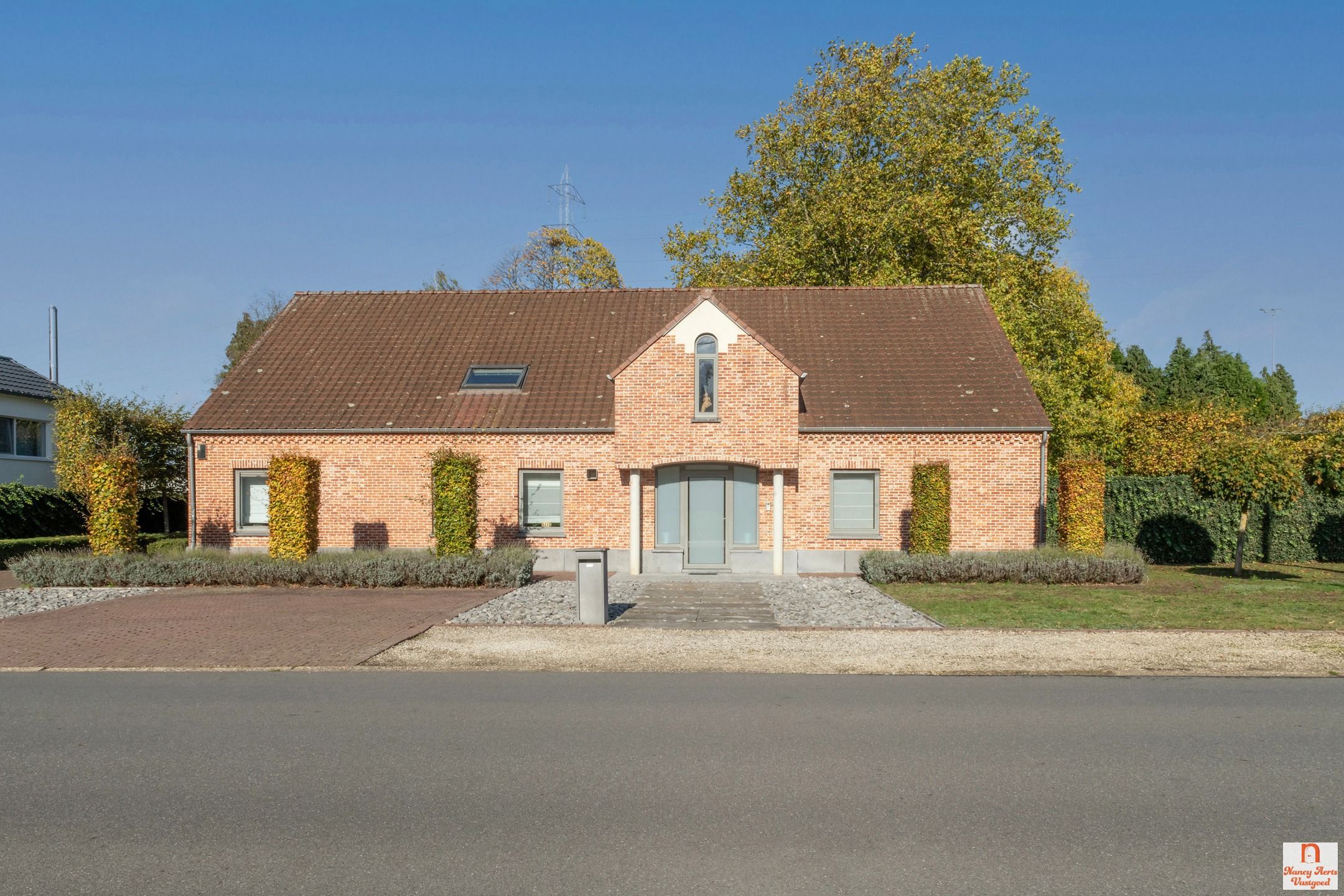 Een unieke woonbeleving op een idyllische plek in Koersel foto {{pictureIndex}}