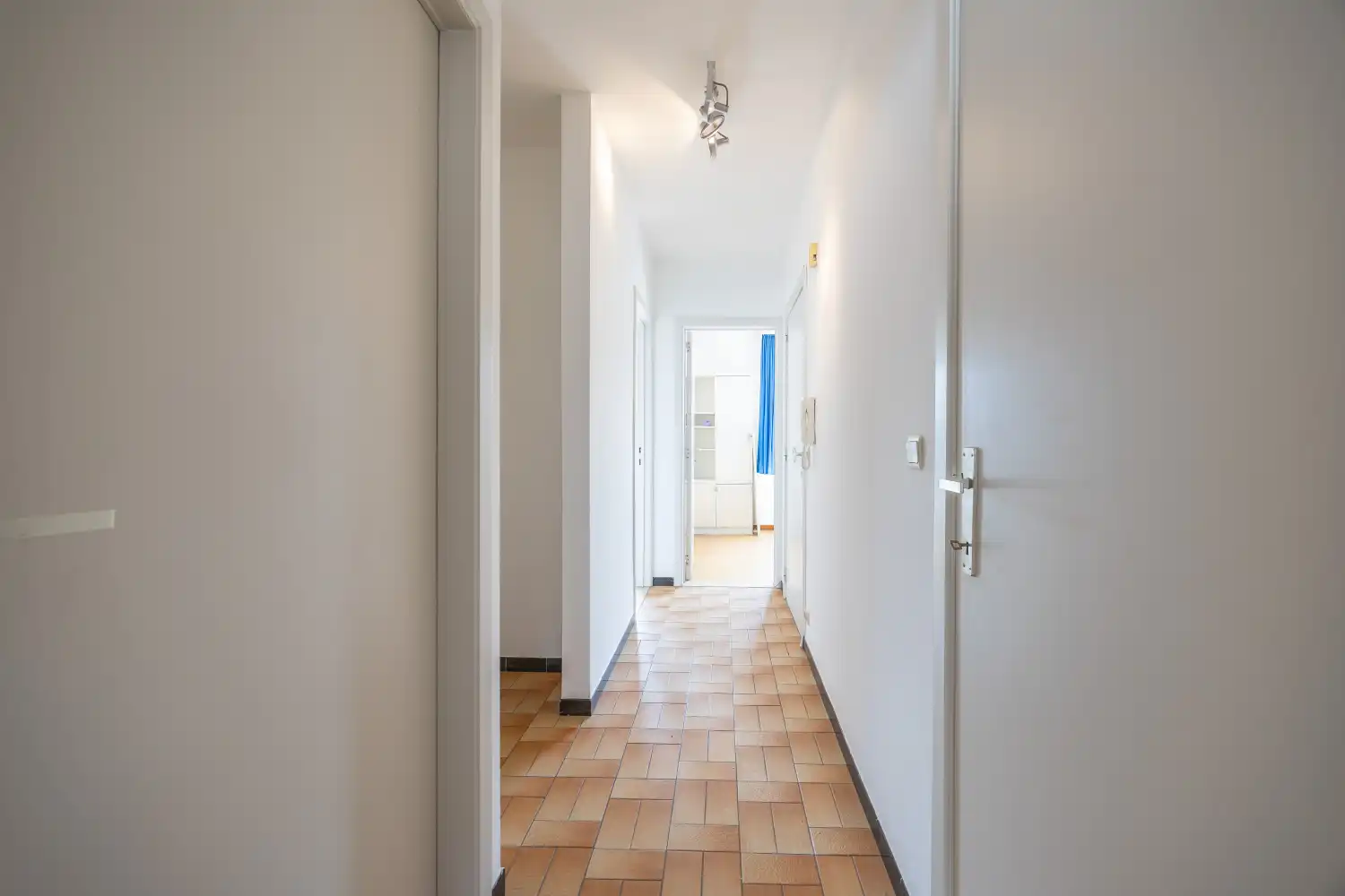 Twee slaapkamer appartement in centrum Oostende foto 10