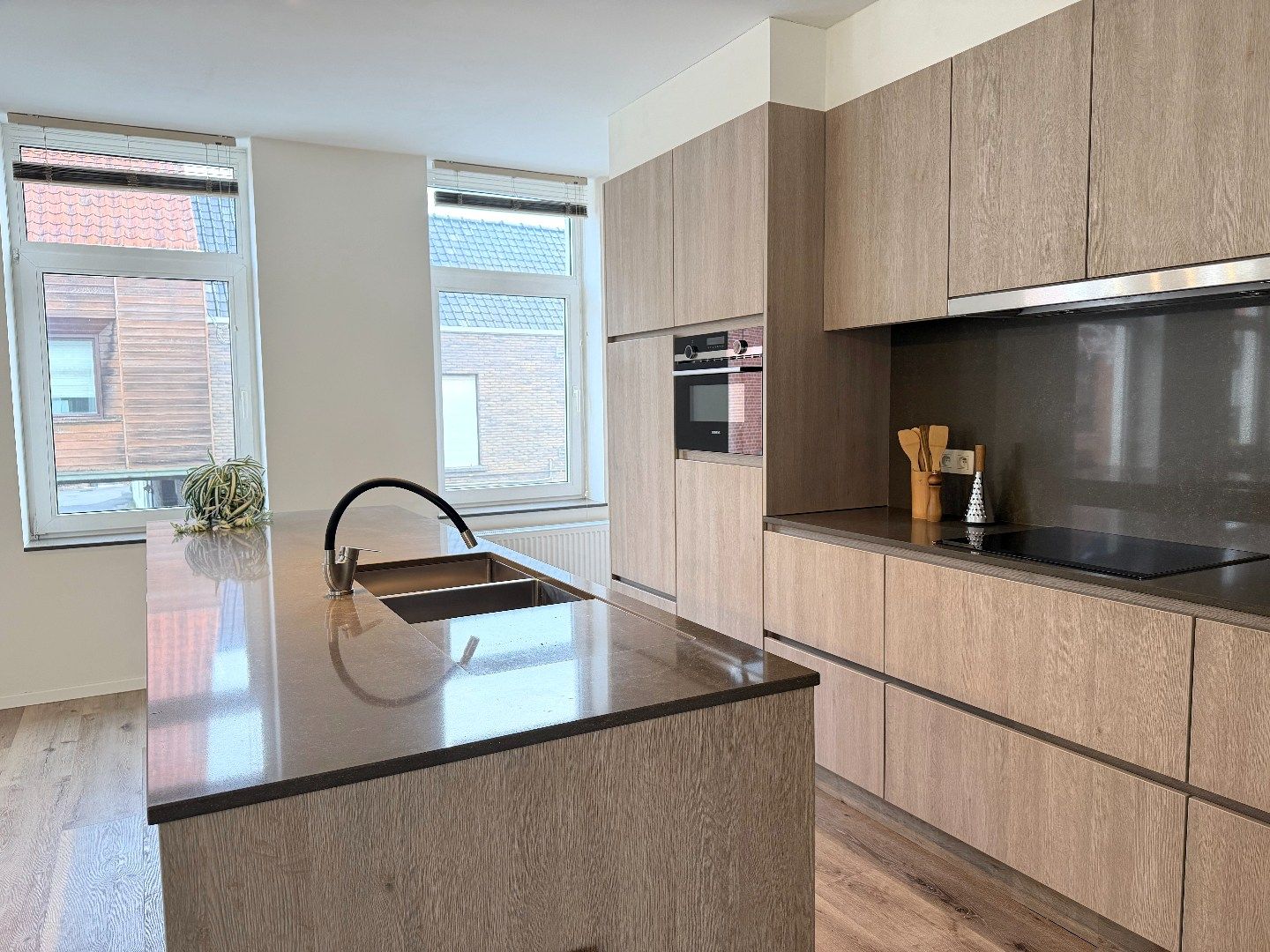 Prachtig, groot appartement in het centrum van Wevelgem! foto 11