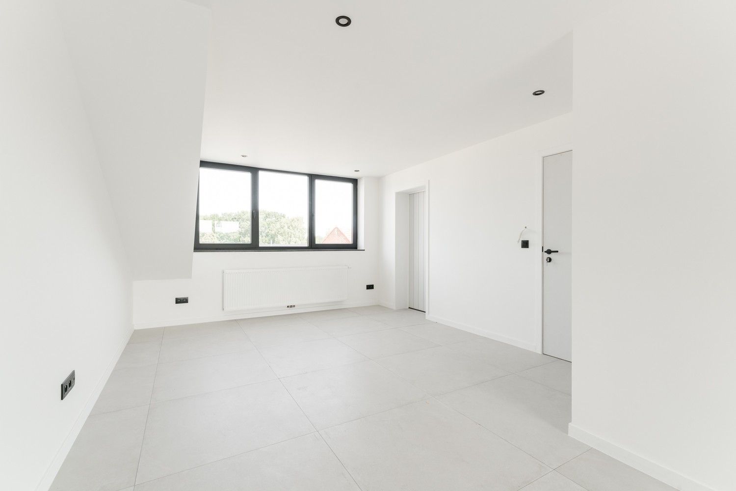 Prachtig 2 slaapkamer appartement met een fantastisch uitzicht! foto 8