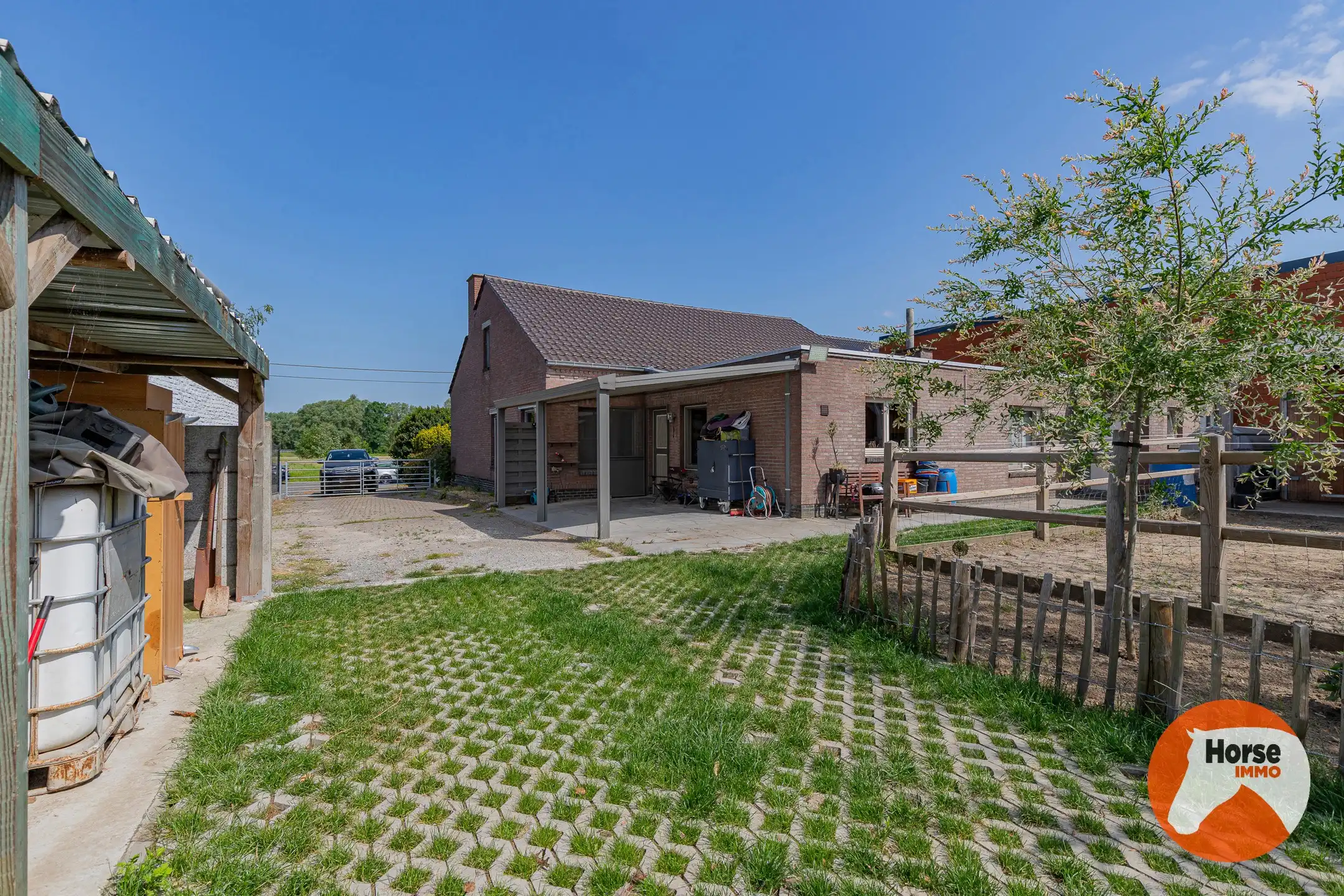 LEBBEKE - Charmante woning met paardenaccommodatie. foto 28
