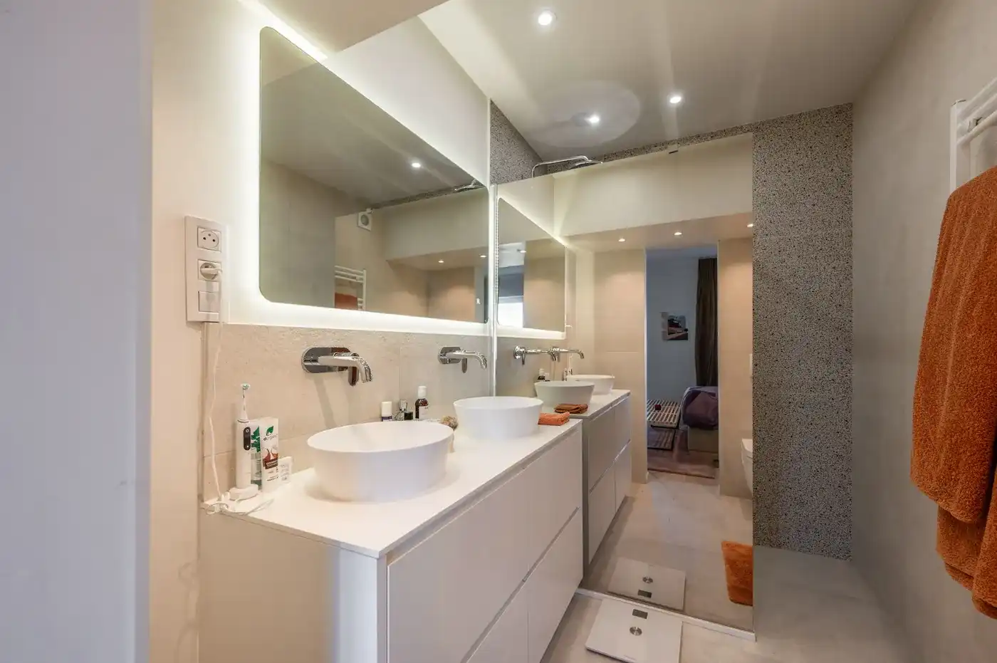Hoekappartement met 3slk's langs de Winston Churchillaan met prachtig open zicht  foto 12