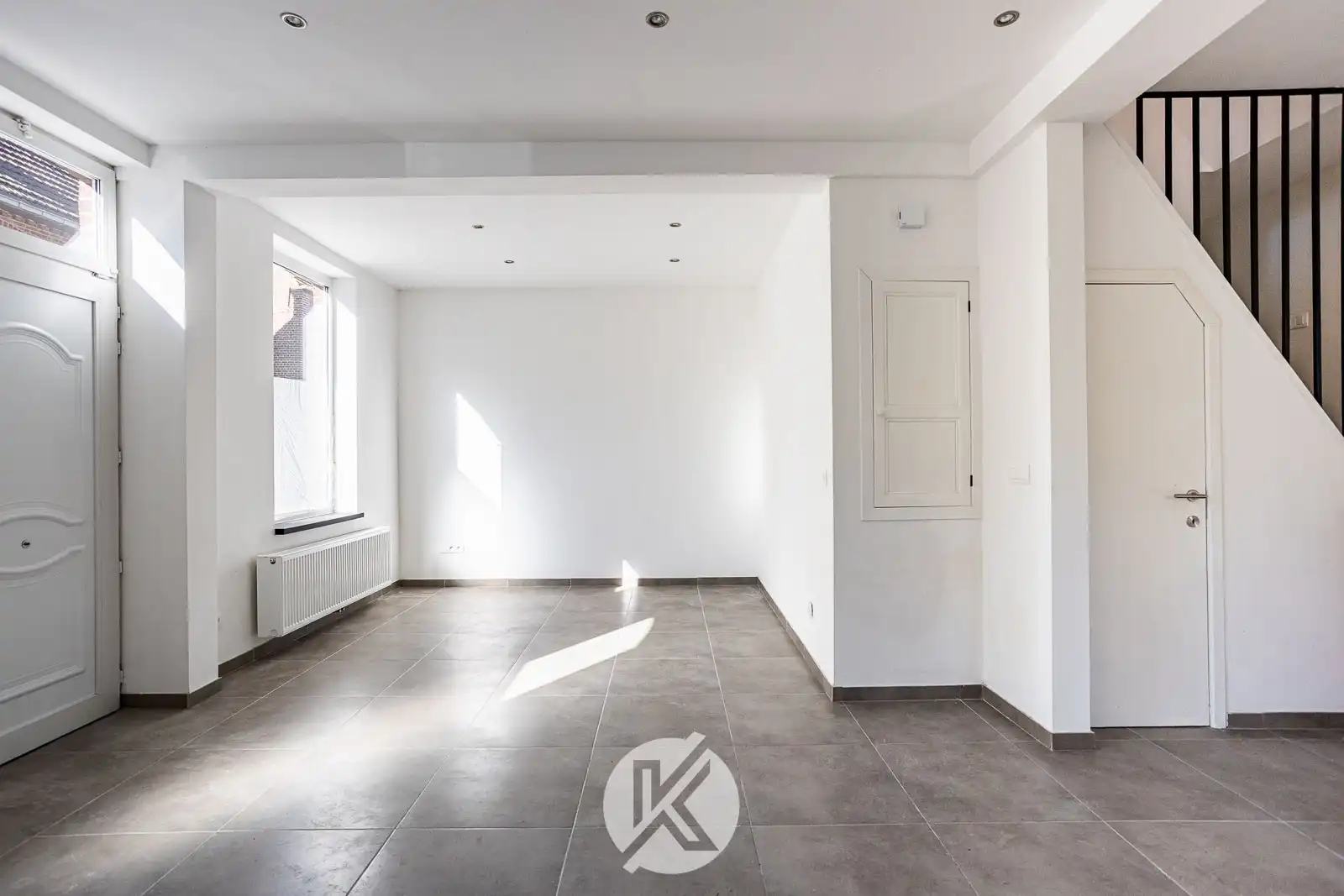 Gerenoveerde woning in een rustige straat foto 2