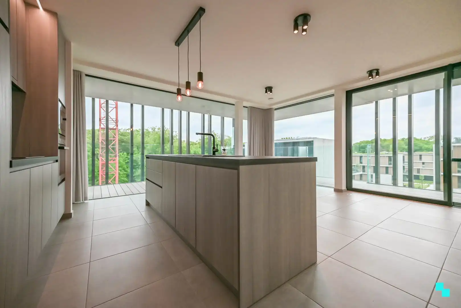 Hoekappartement in blok VI van residentie Blauwpoorte foto 3