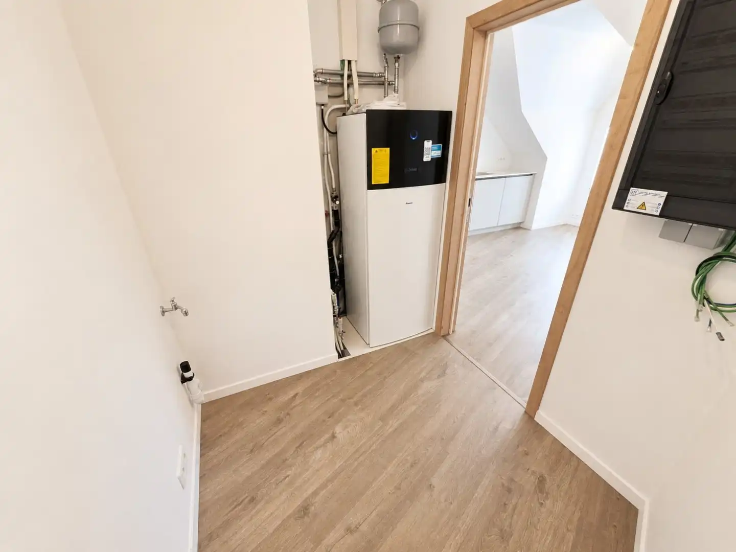 Hip appartement met loftvibes - Pius X foto 16
