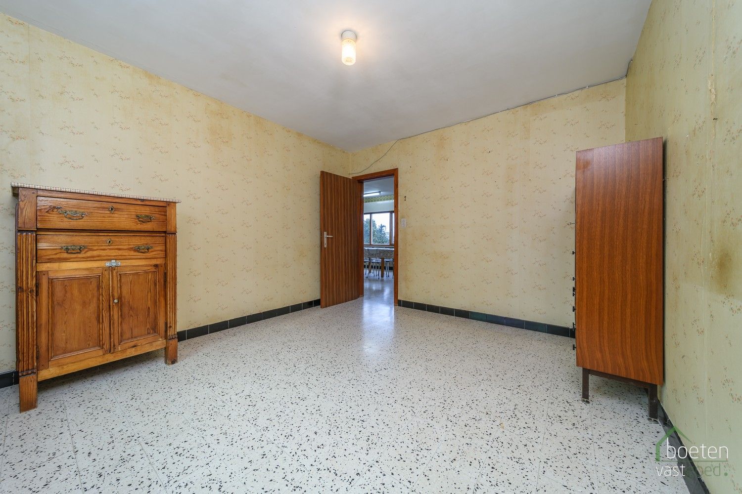 Steenkerke: Prachtig gelegen landhuis langs de Lo-vaart tussen Veurne en Alveringem op 38a 90ca grondopp. foto 9