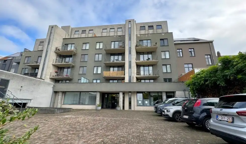 Rustig gelegen kantoor te huur vlakbij centrum Gent foto 13