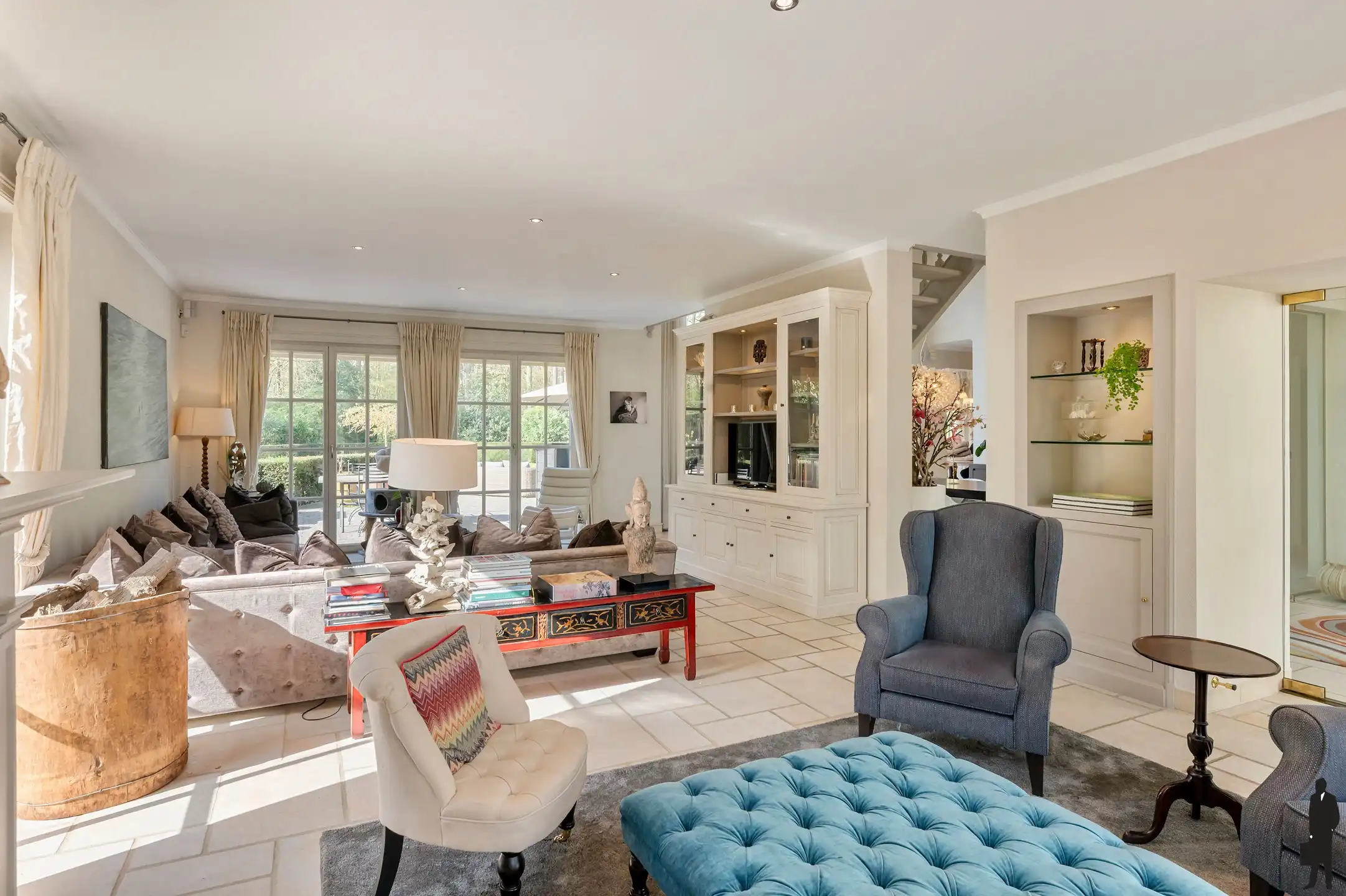 Lichtrijke villa aan het centrum! foto 9