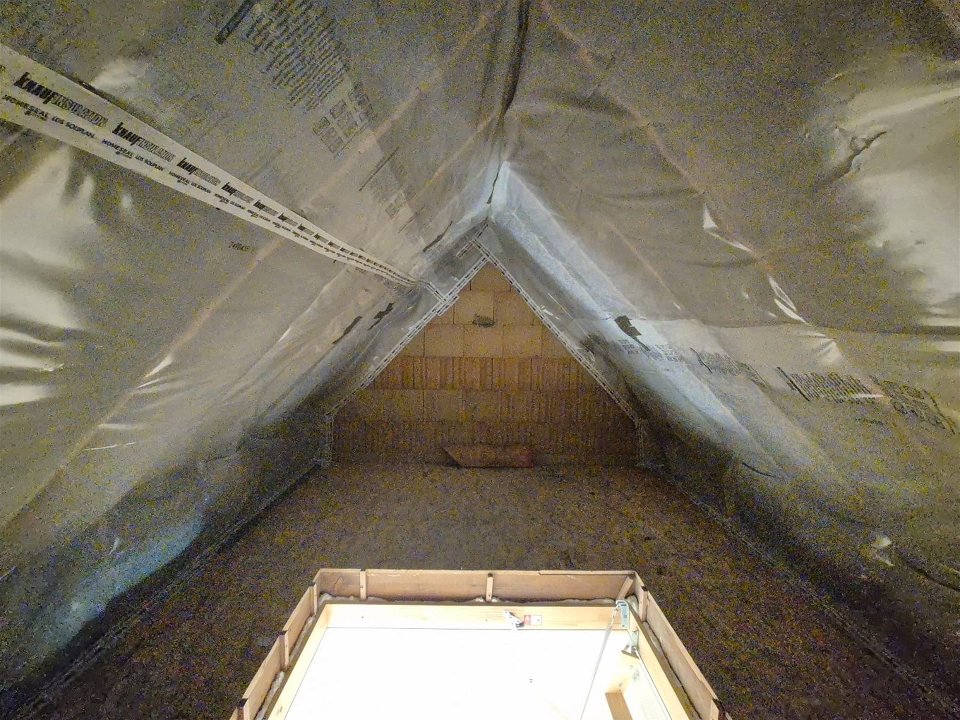 Moderne en energiezuinige nieuwbouwwoning met 2 slaapkamers en koer. foto 28