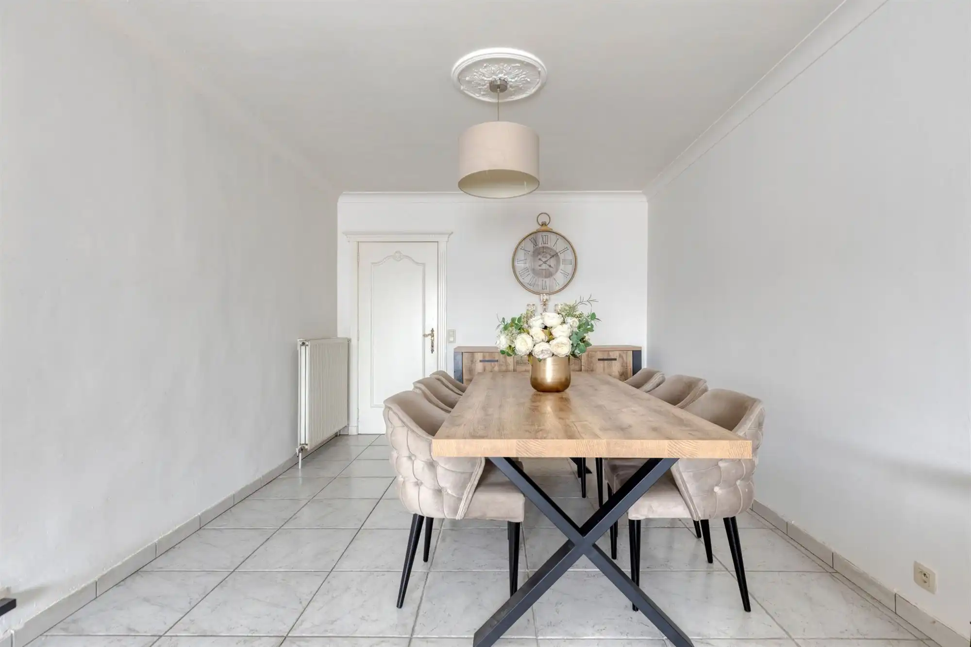Instapklaar appartement met twee slaapkamers foto 4