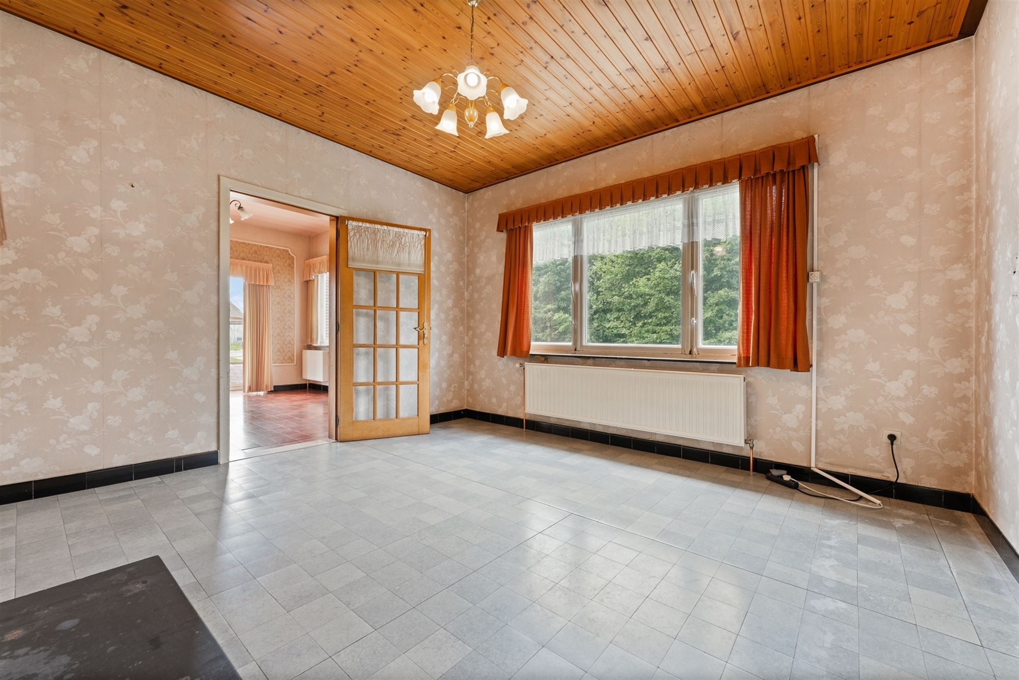 WONING VAN 200M² EN GROTE TUIN VAN 20A92CA TE KERMT foto 8