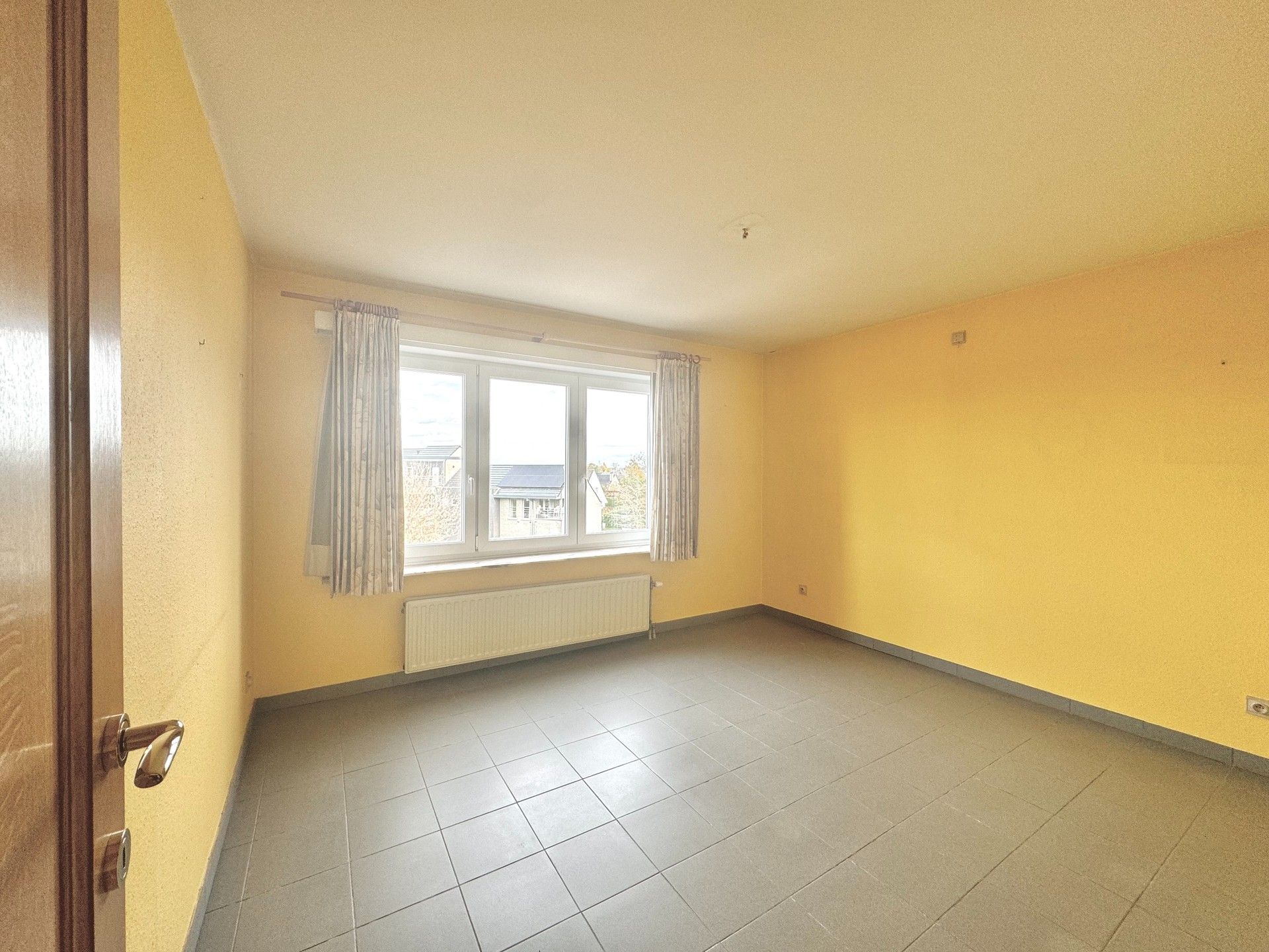 DUPLEX APPARTEMENT MET 3 SLPKS, TERRAS & GARAGE foto 18