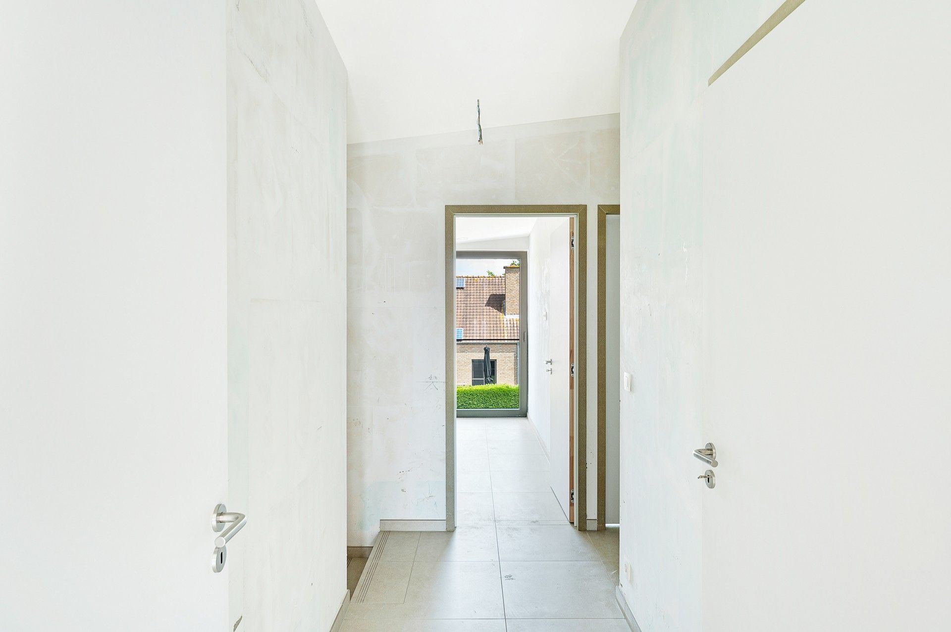 Ongemeubeld: moderne geothermische en energiezuinige woning te Knokke foto 17