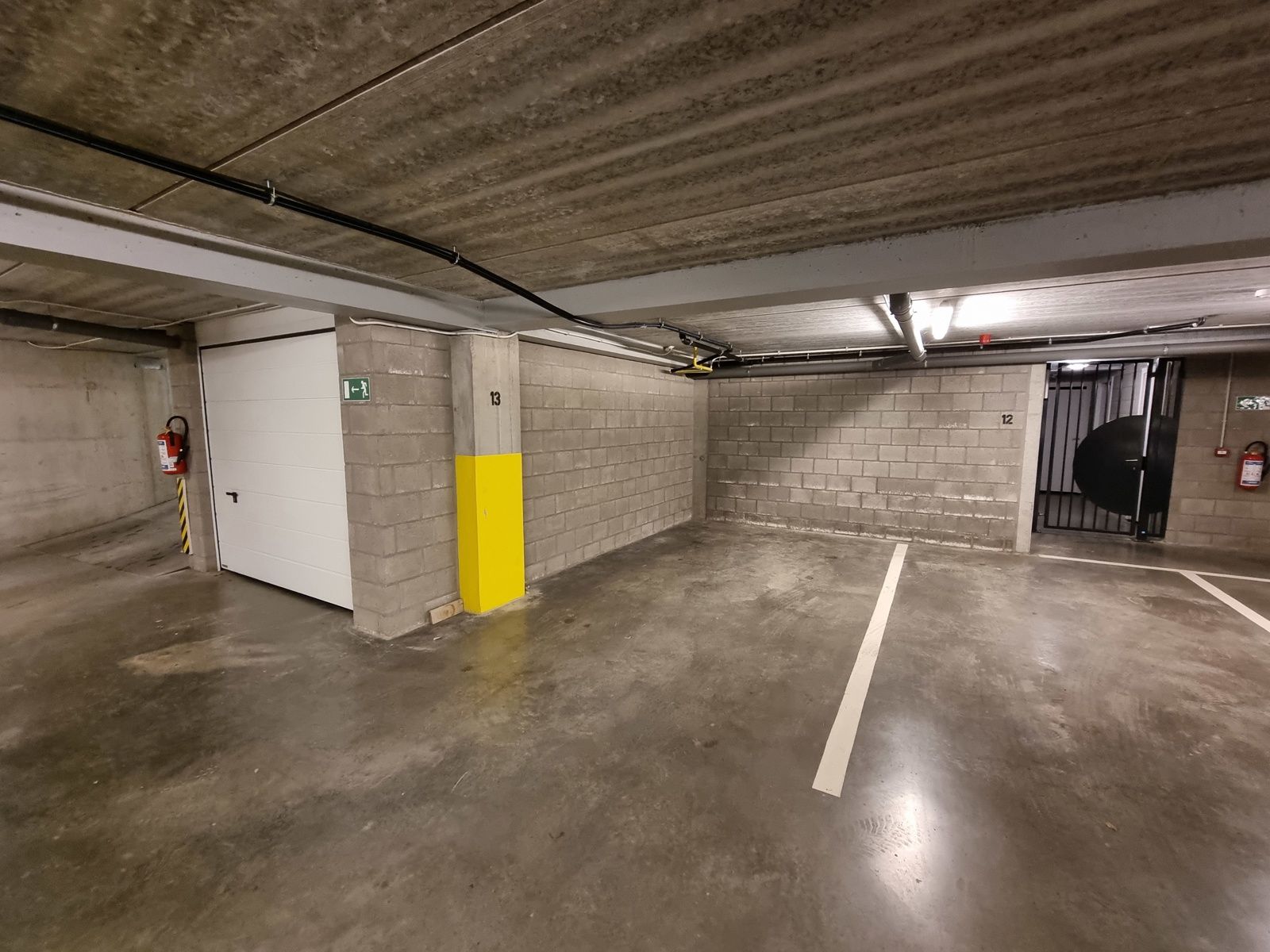 Ondergrondse autostaanplaats te centrum Meise! foto 5
