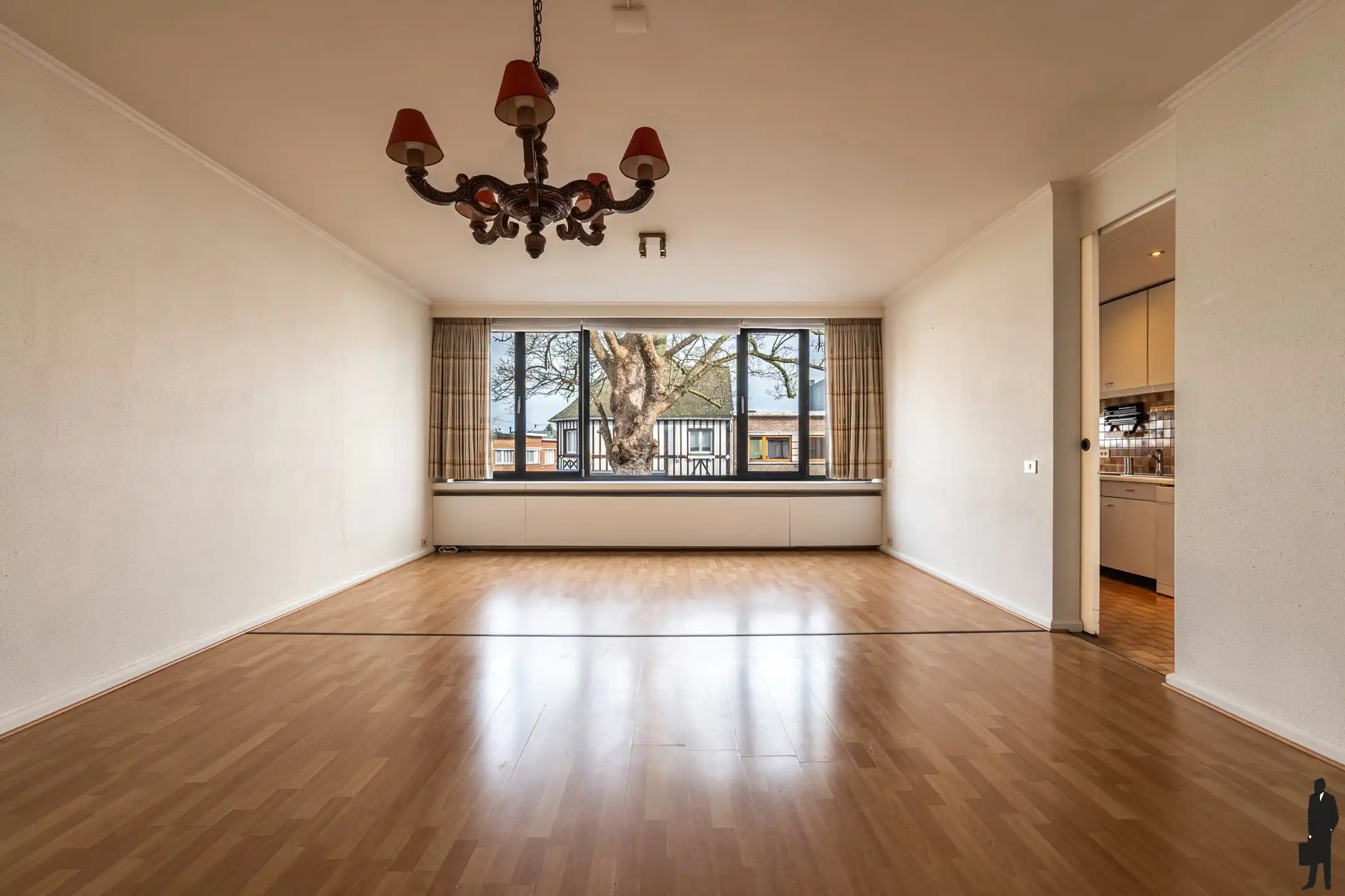 3 slpk-appartement met dubbele staanplaats in centrum Hove foto 4