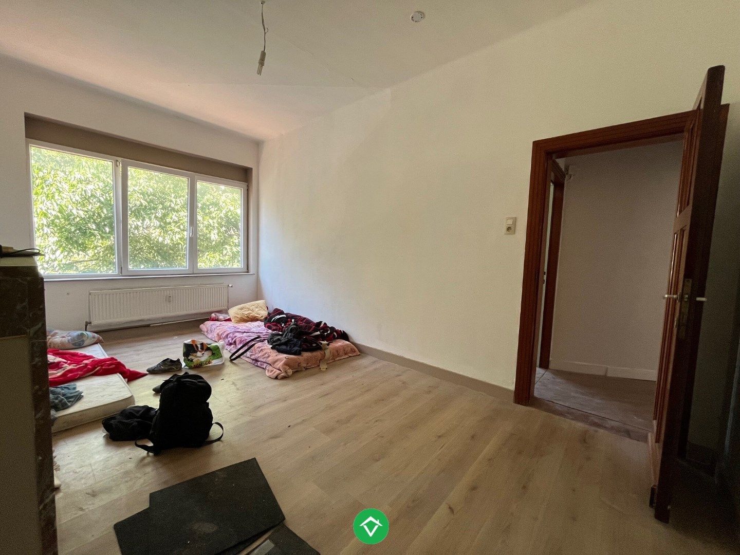 Opbrengstpand bestaande uit 3 verhuurde appartementen, gelegen aan H.Hart-Kerk foto 11