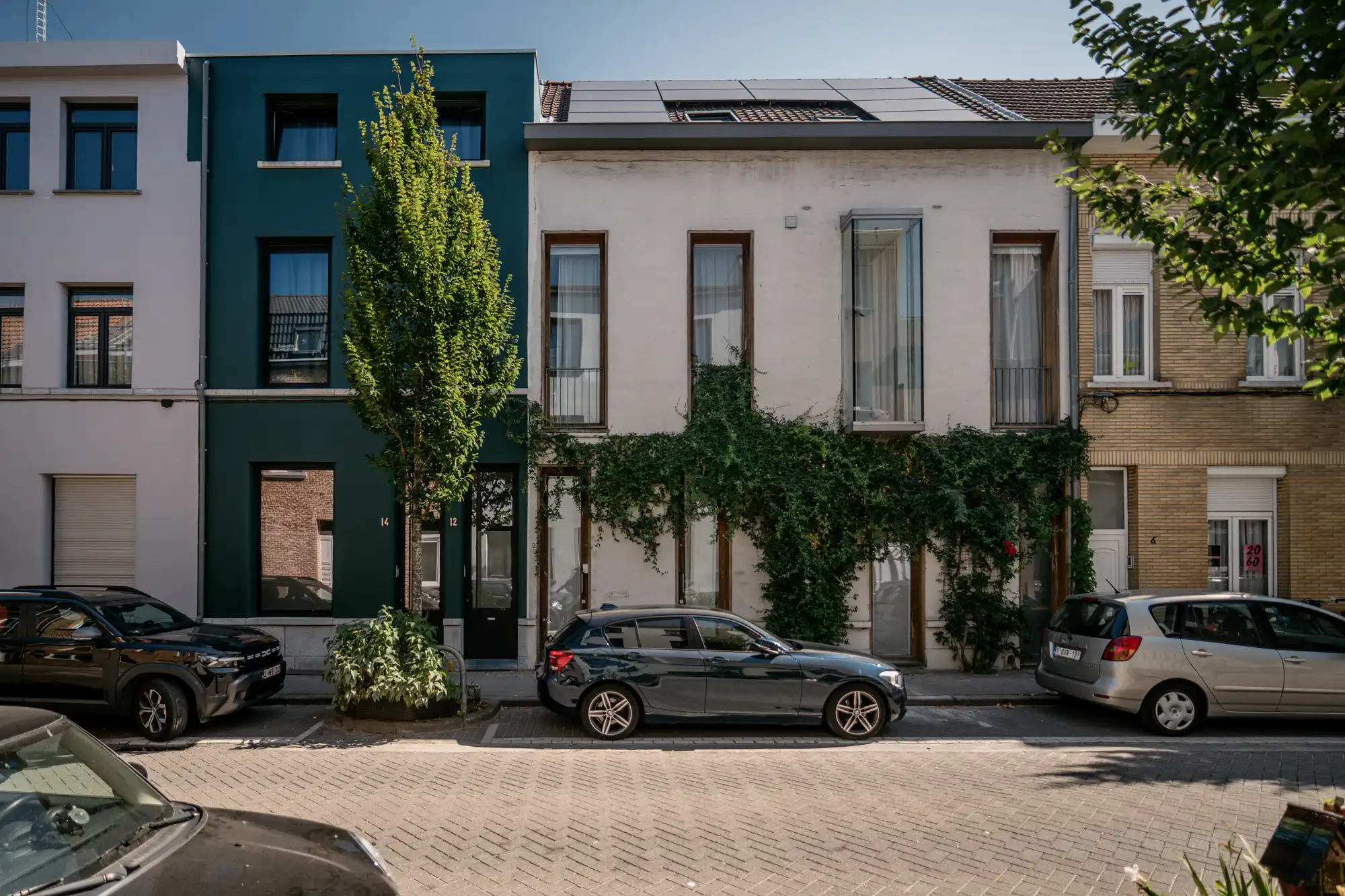 Stijlvol gerenoveerde woning met stadstuin nabij de vroegere ‘Den Abattoir’ foto 13