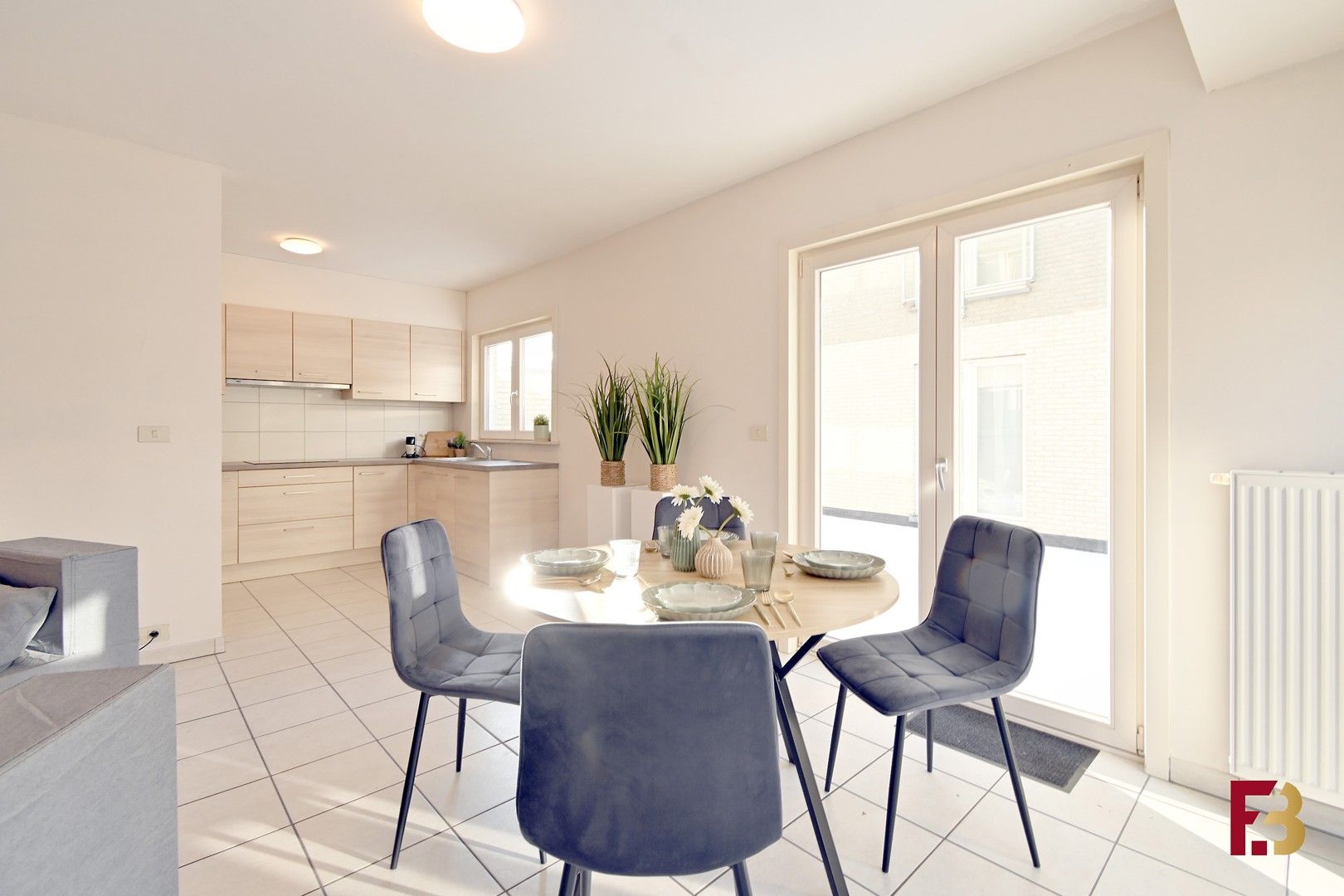 Instapklaar gelijkvloers appartement met terras in hartje Oudenaarde foto 7