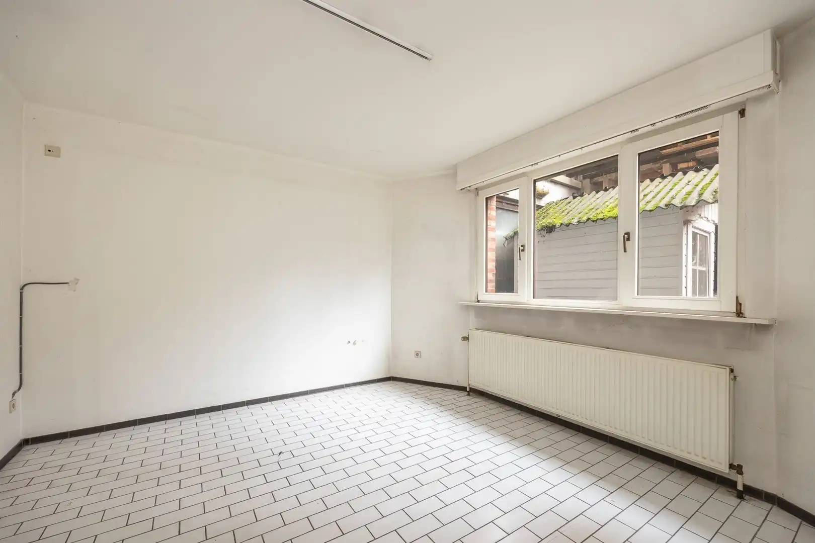 Te renoveren gelijkvloerse ZONDER DOMICILIE/tweede verblijf met tuin op toplocatie in Antwerpen

 foto 9