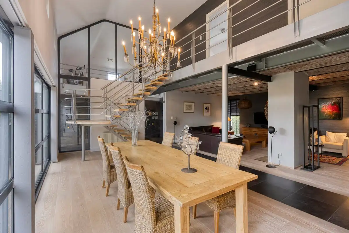 Karaktervolle viergevel woning op 24 are in Grimbergen – wonen en werken op toplocatie foto 9