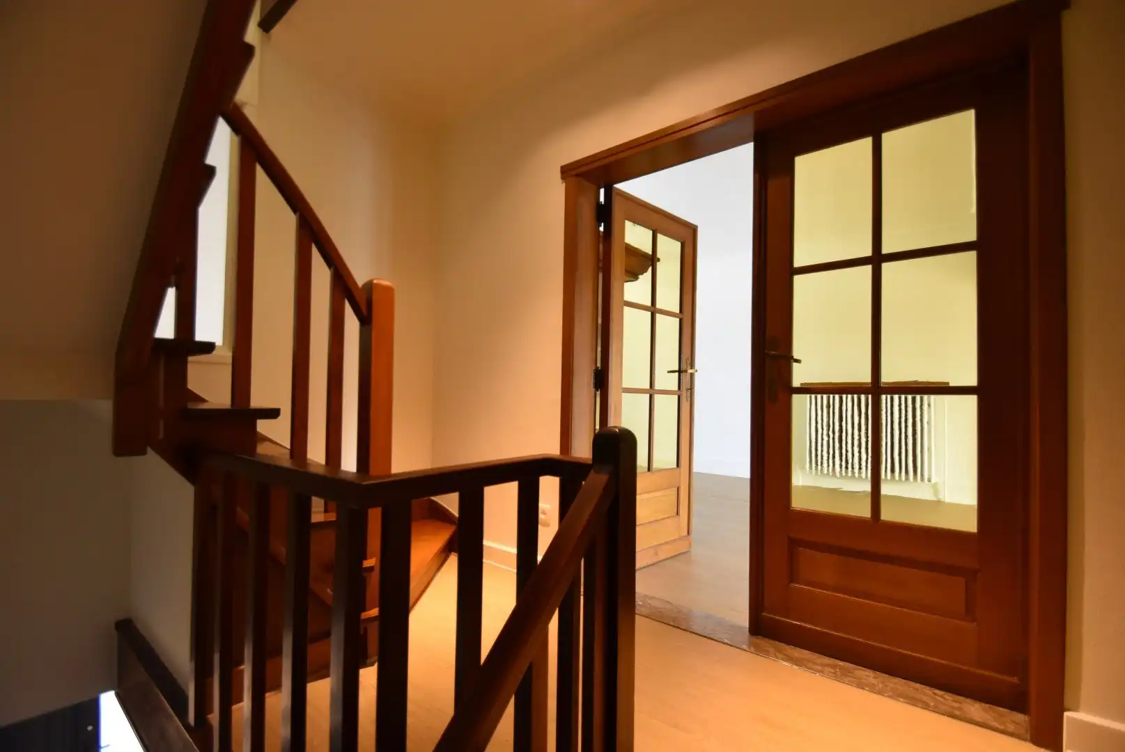 Knappe rijwoning met inpandige garage en mooie tuin in het centrum van Riemst foto 5