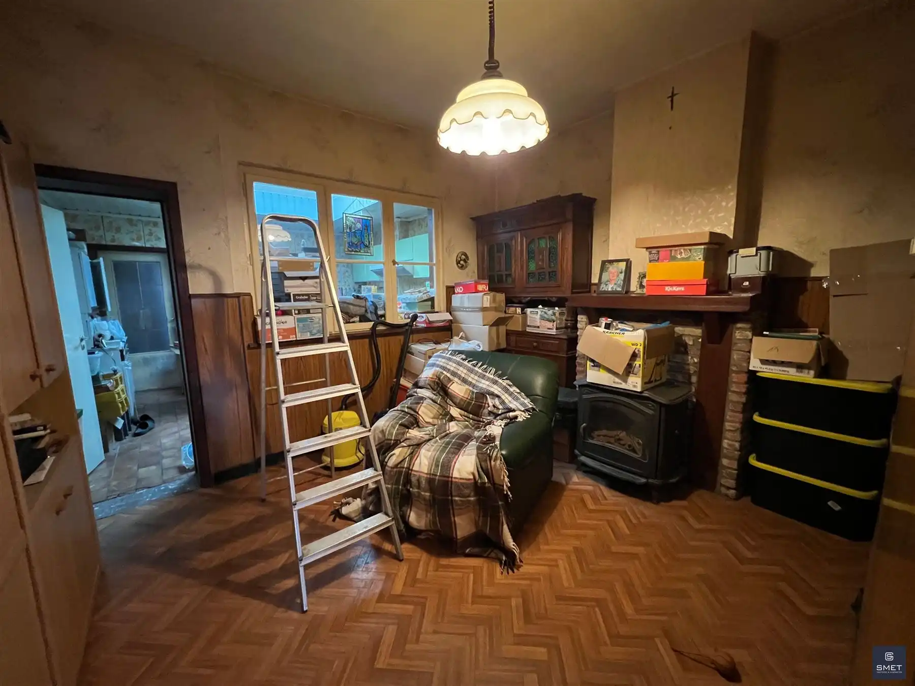 TE RENOVEREN OF TE SLOPEN WONING MET ZUIDELIJKE TUIN foto 8