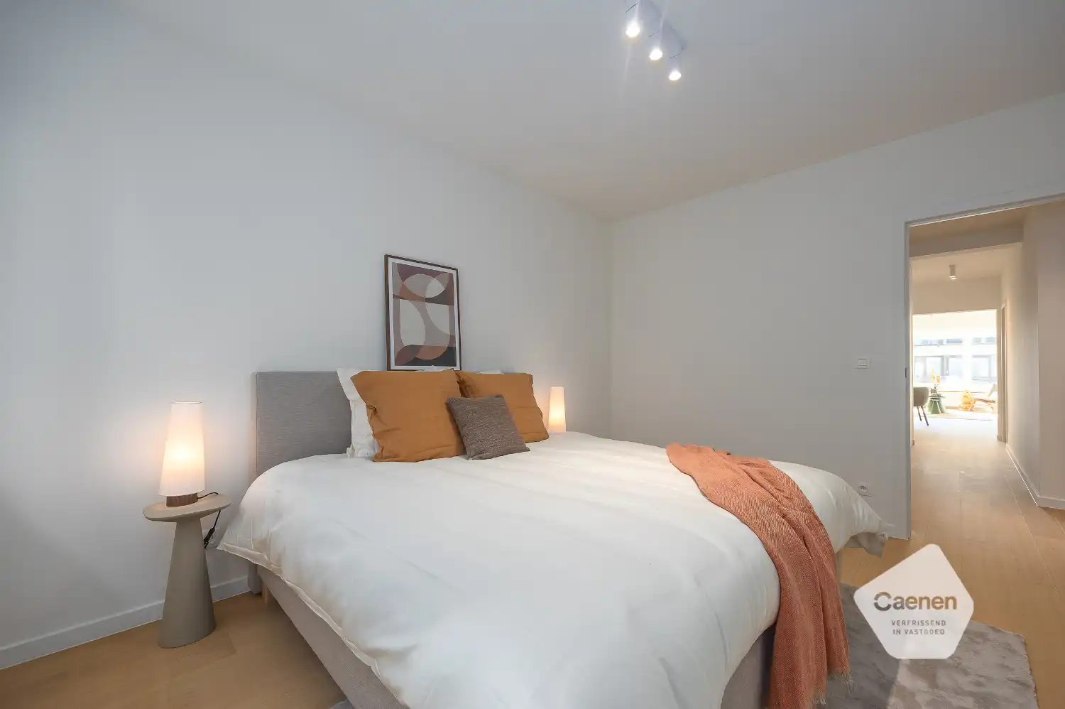 Gerenoveerd drie slaapkamer appartement foto 14