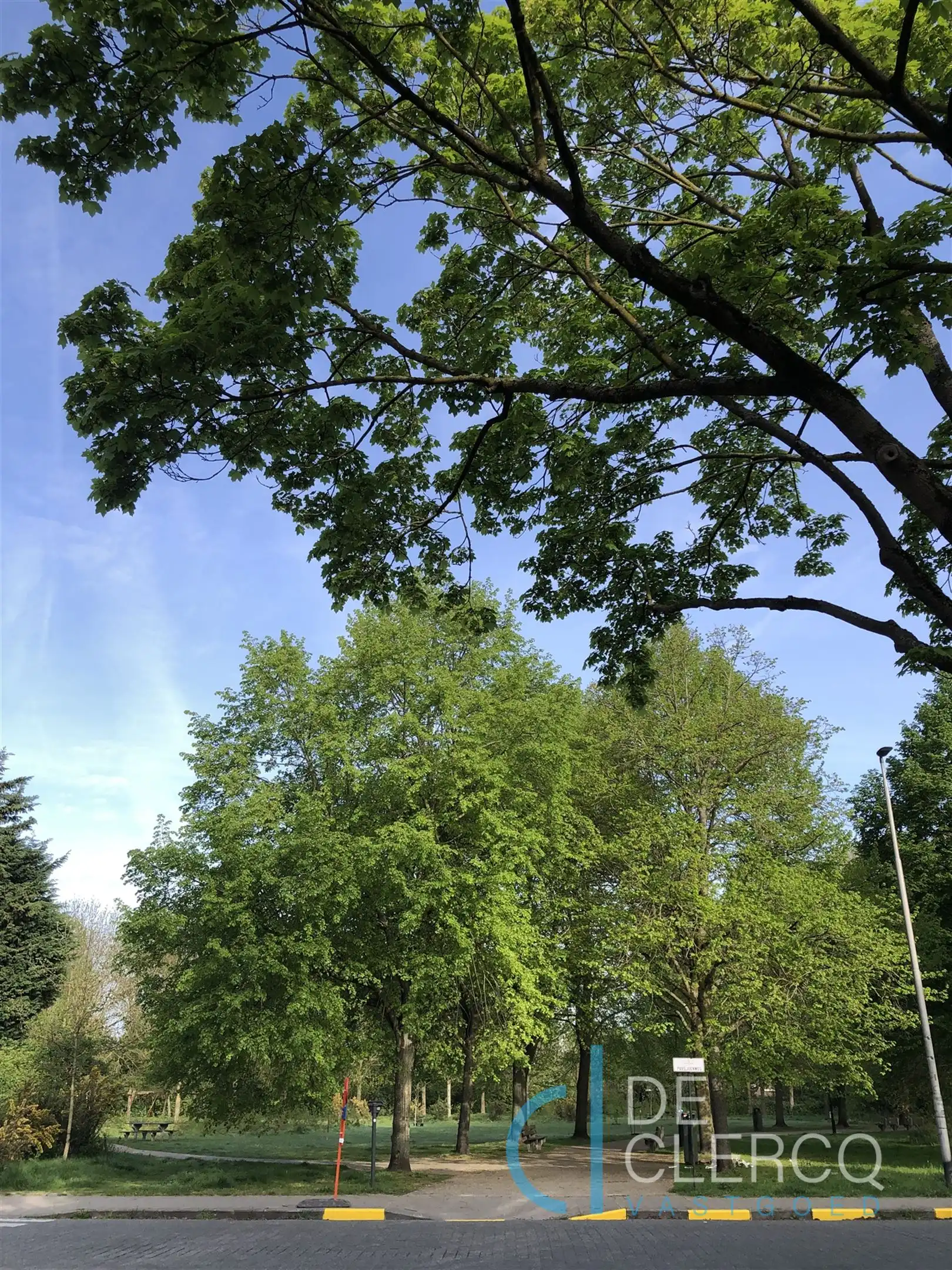 Tuinappartement met garage TE HUUR in Sint-Amandsberg! foto 2