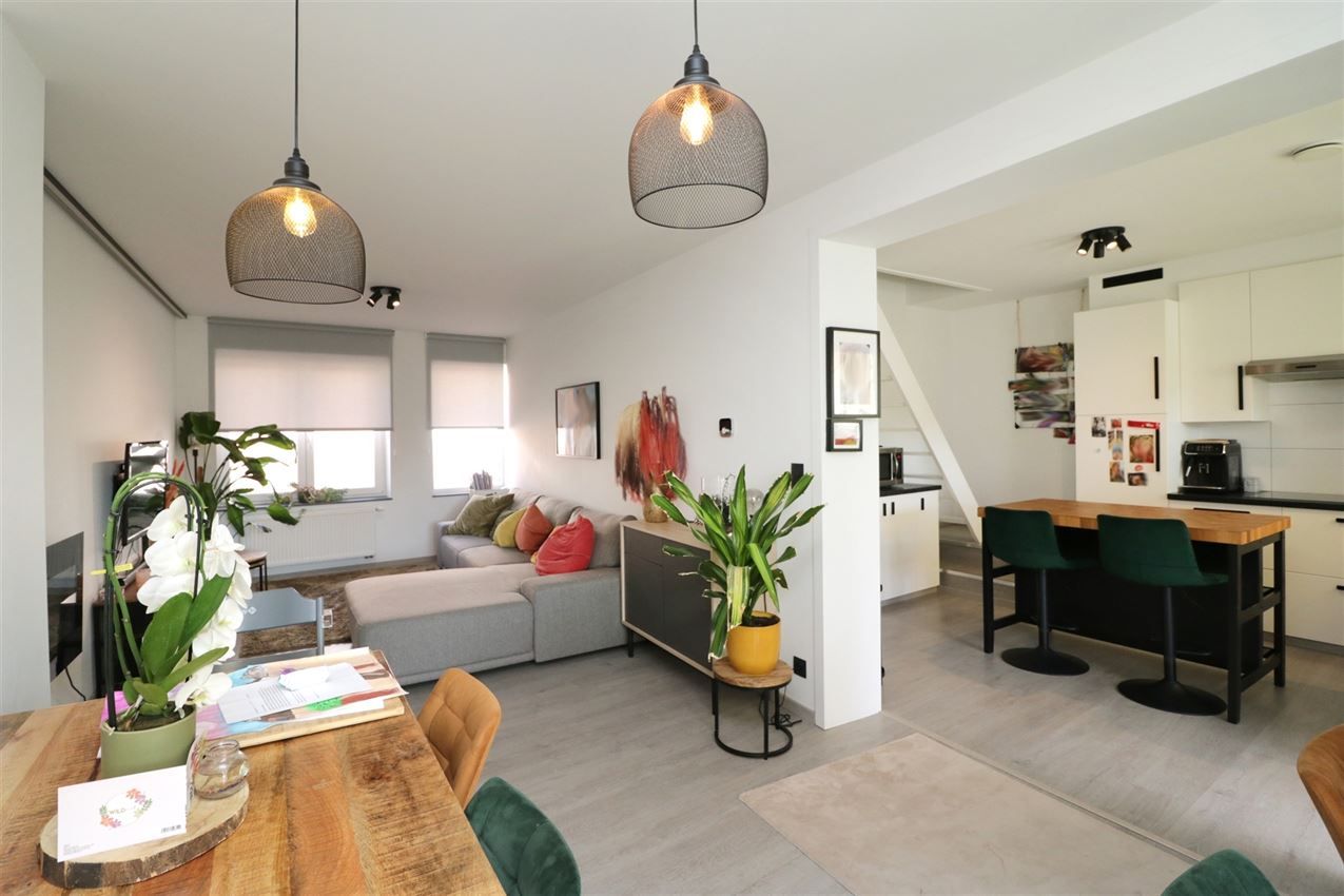 Gerenoveerde woning met tuin op rustige locatie foto 16