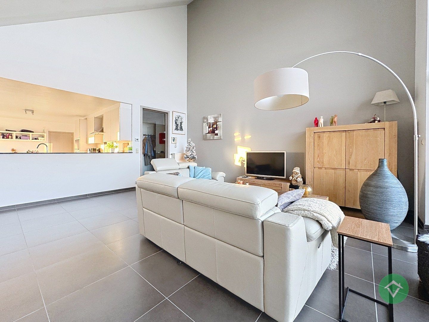 Luxe villa-appartement met dubbele garage en prachtig uitzicht in Koekelare foto 7