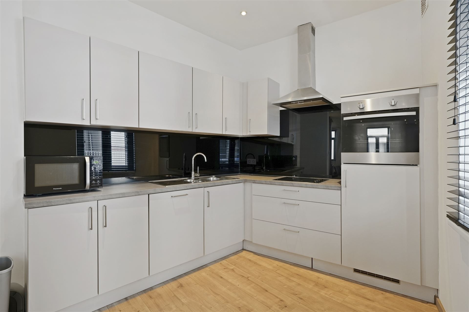 CENTRALE LIGGING / RUIME WONING foto 8