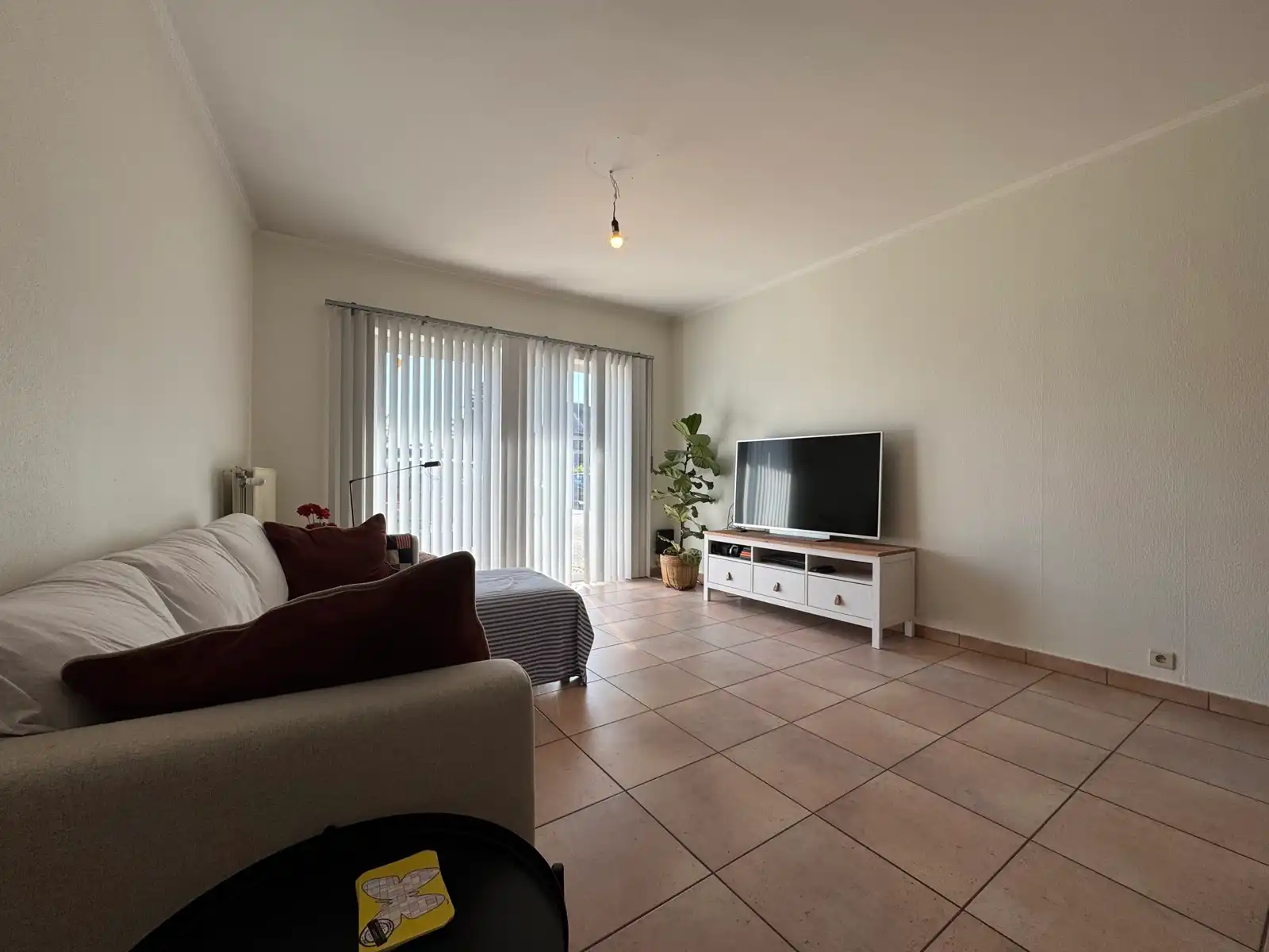 Gelijkvloers appartement met ruime privé tuin en garage foto 15
