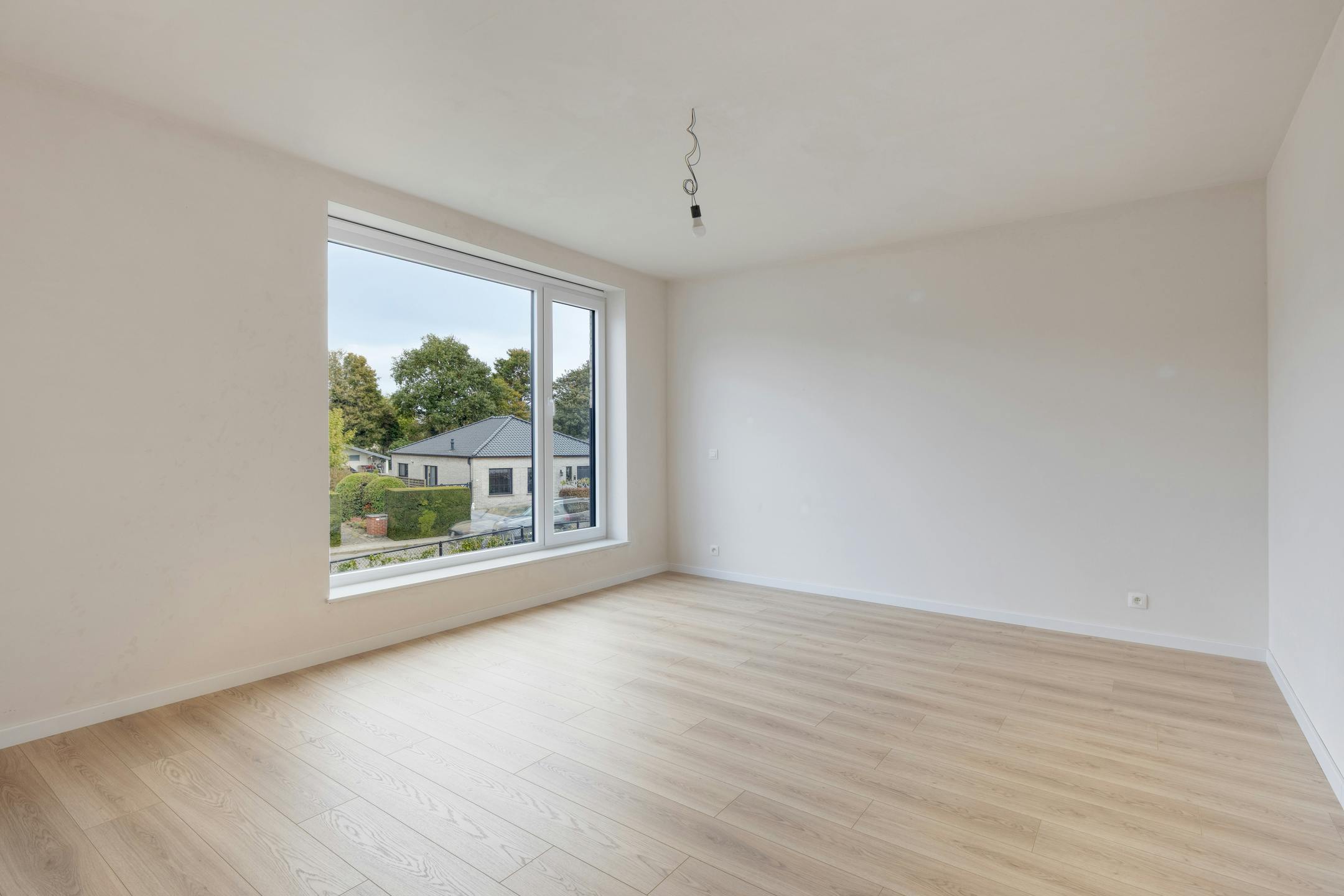 Moderne hoekwoning met 3 slaapkamers en tuin in Izegem foto 7