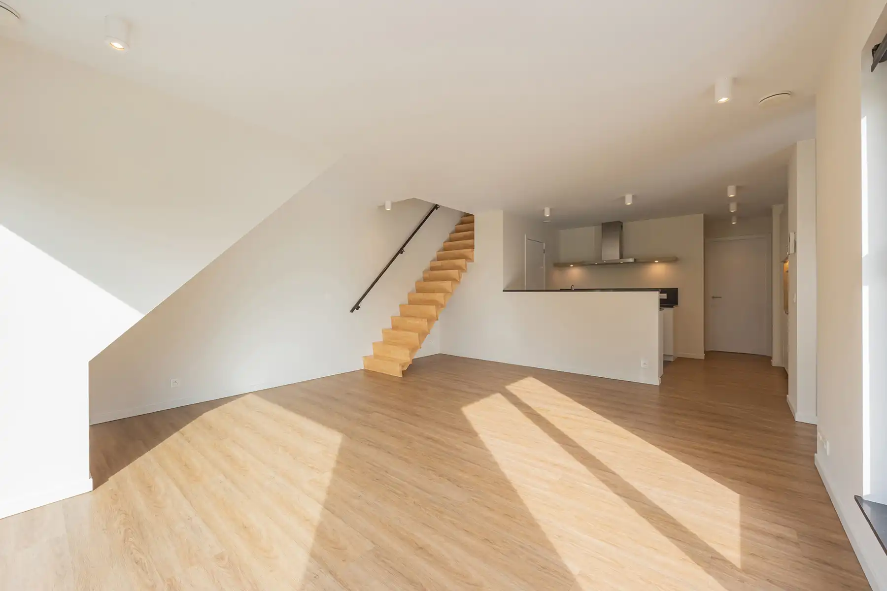 Verzorgd en energiezuinig duplex appartement van ca. 110 m² foto 19