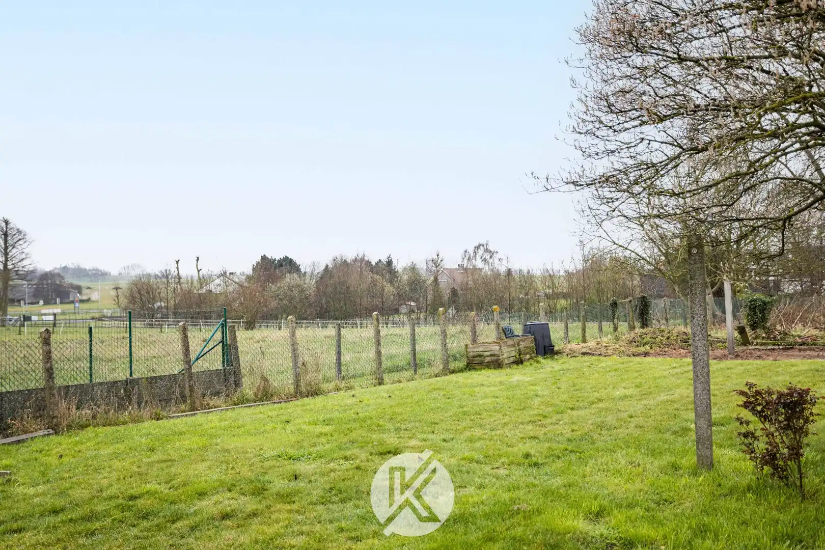 Rustig gelegen halfopen bebouwing foto 18