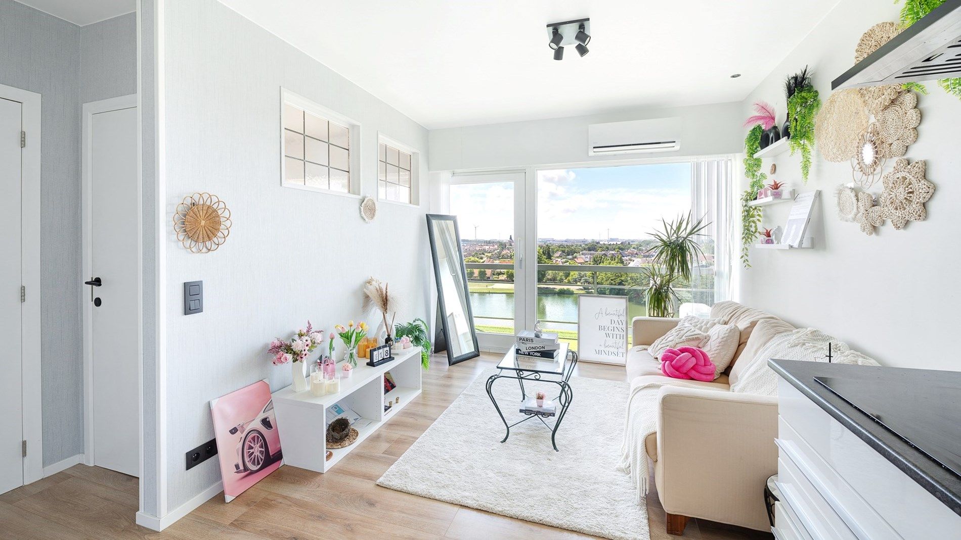 Leuke studio met aparte slaapkamer te Knokke-Heist foto {{pictureIndex}}