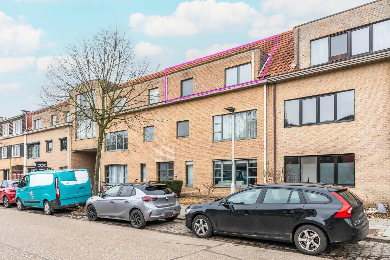 Instapklaar appartement met ruime zonneterras! foto {{pictureIndex}}