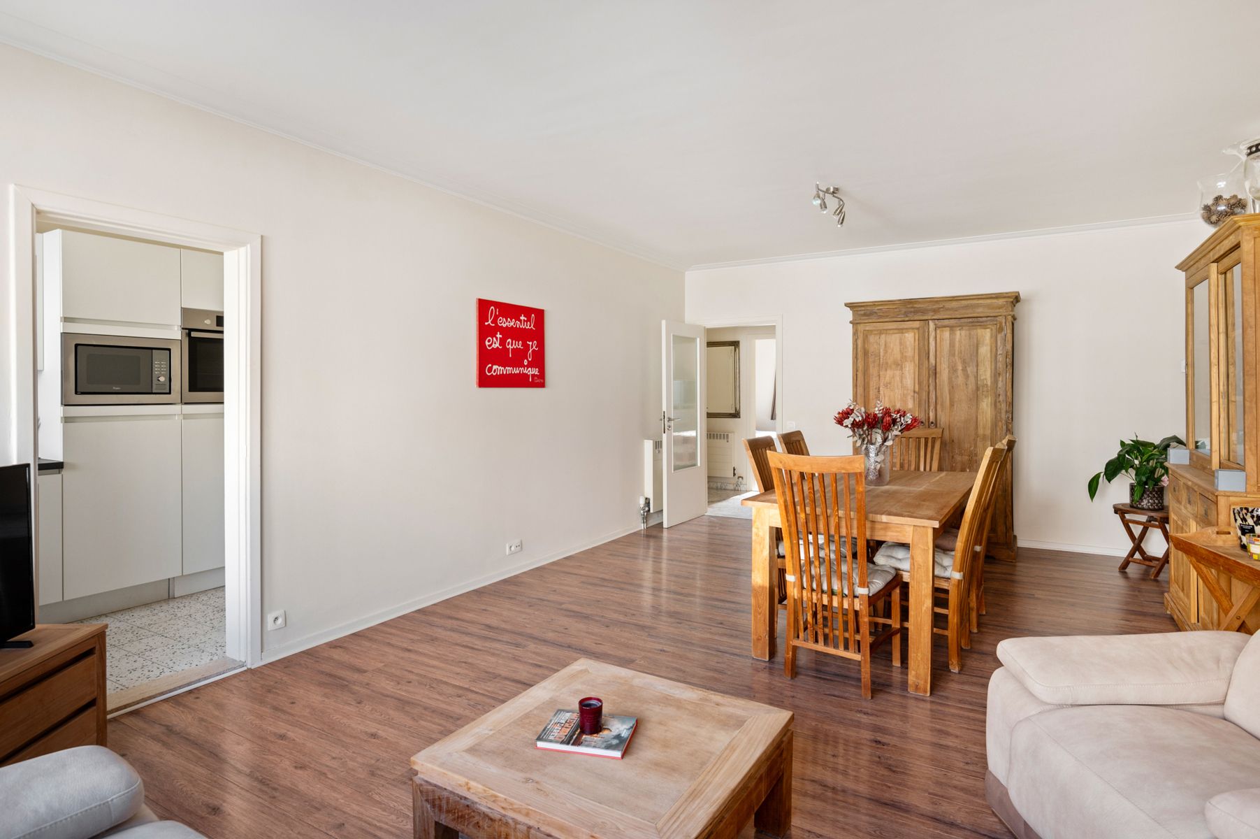 Ruim, fris en instapklaar 2 SLK appartement nabij Fort IV foto 4