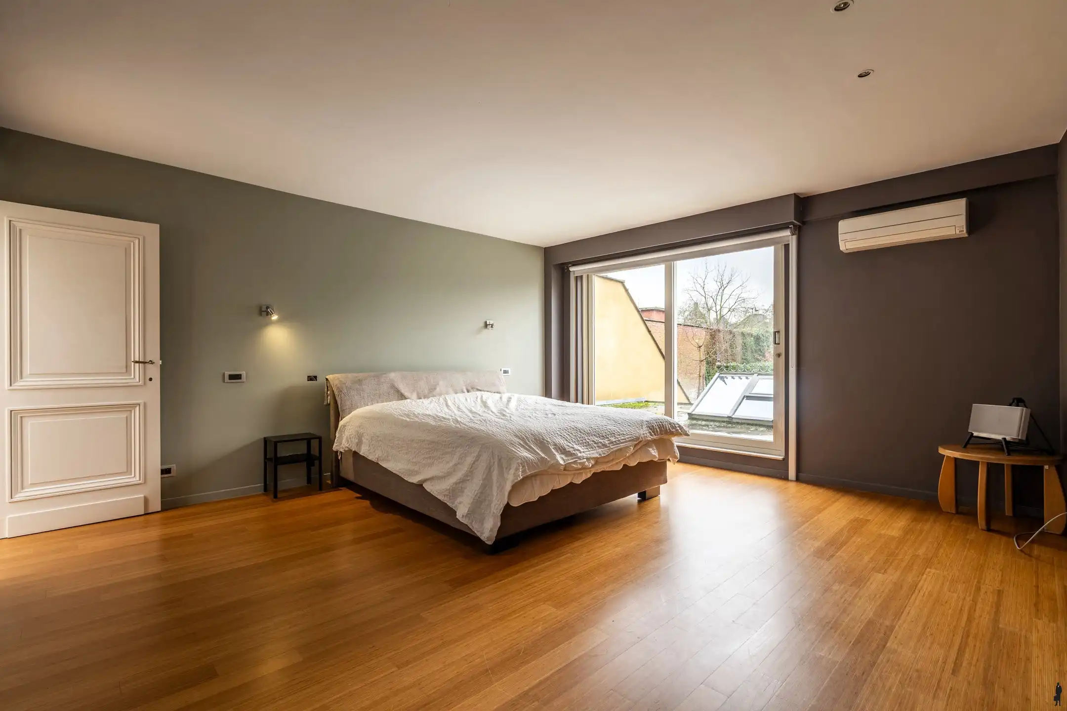 Gerenoveerd burgerhuis anno 1850 met binnentuin en patio foto 20