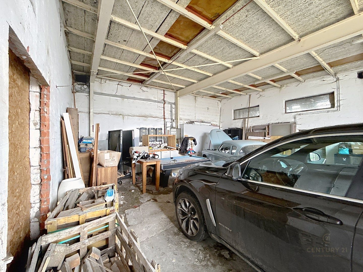 RUIME WONING met LOODS en WERKPLAATS foto 24