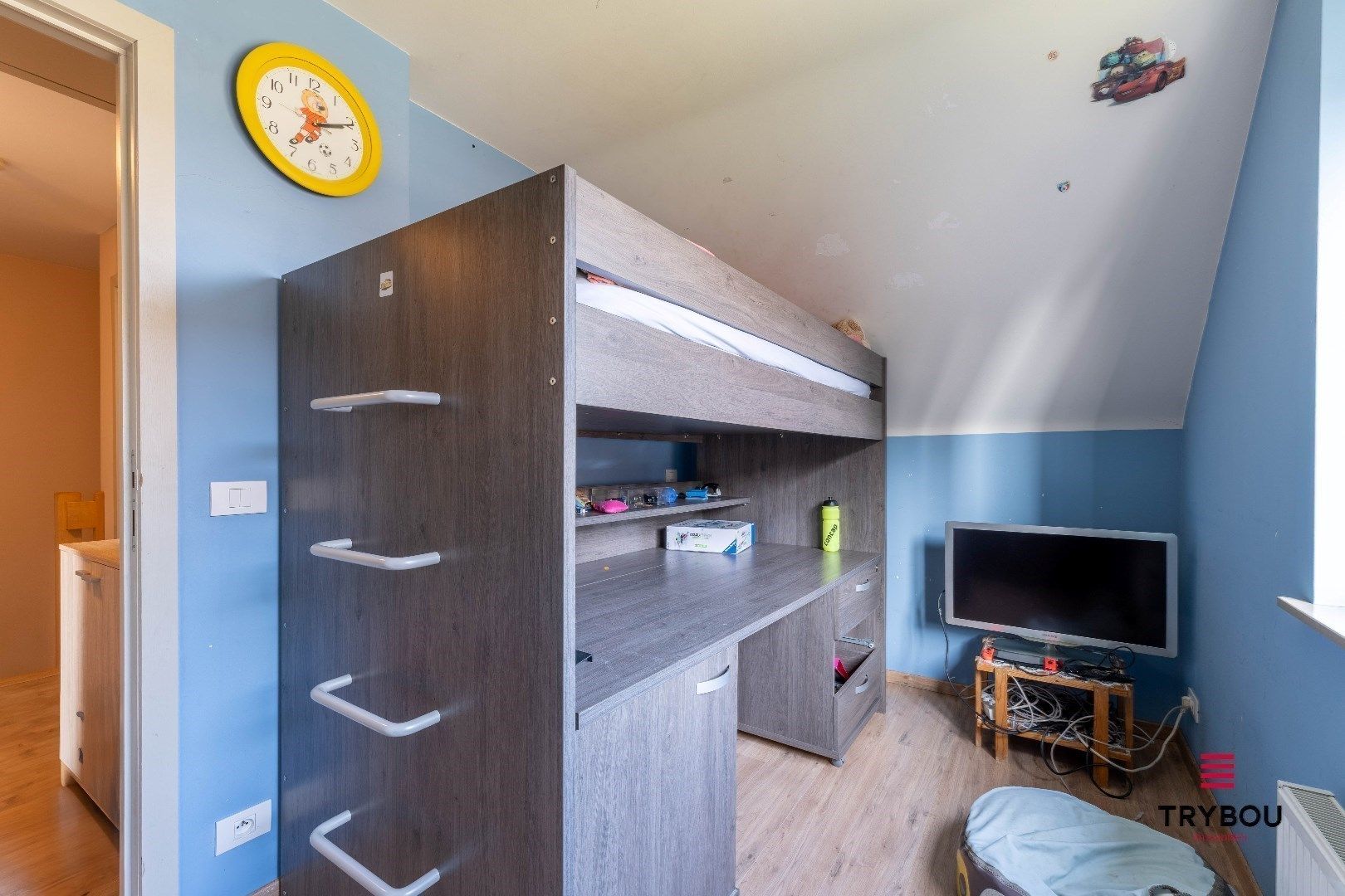 Instapklare halfopen woning in Esen met tuin en 3 slaapkamers - wordt verkocht onder registratie rechten! foto 21