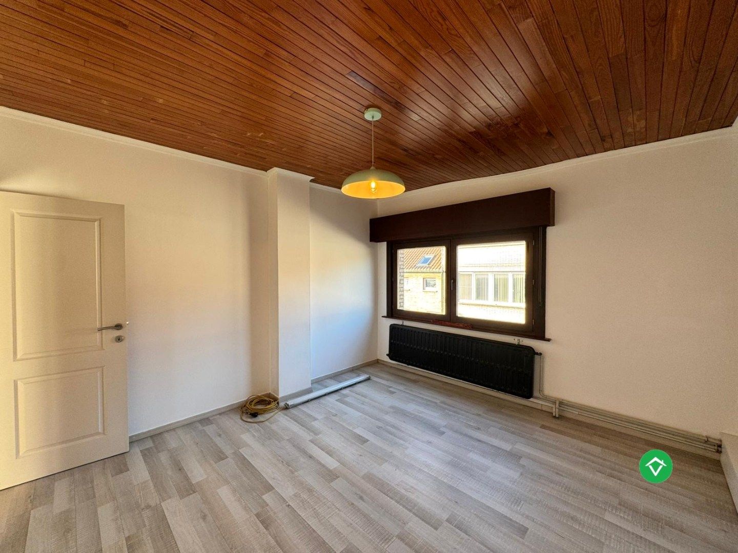 Woning met 2 slaapkamers en garage te Oostende  foto 11