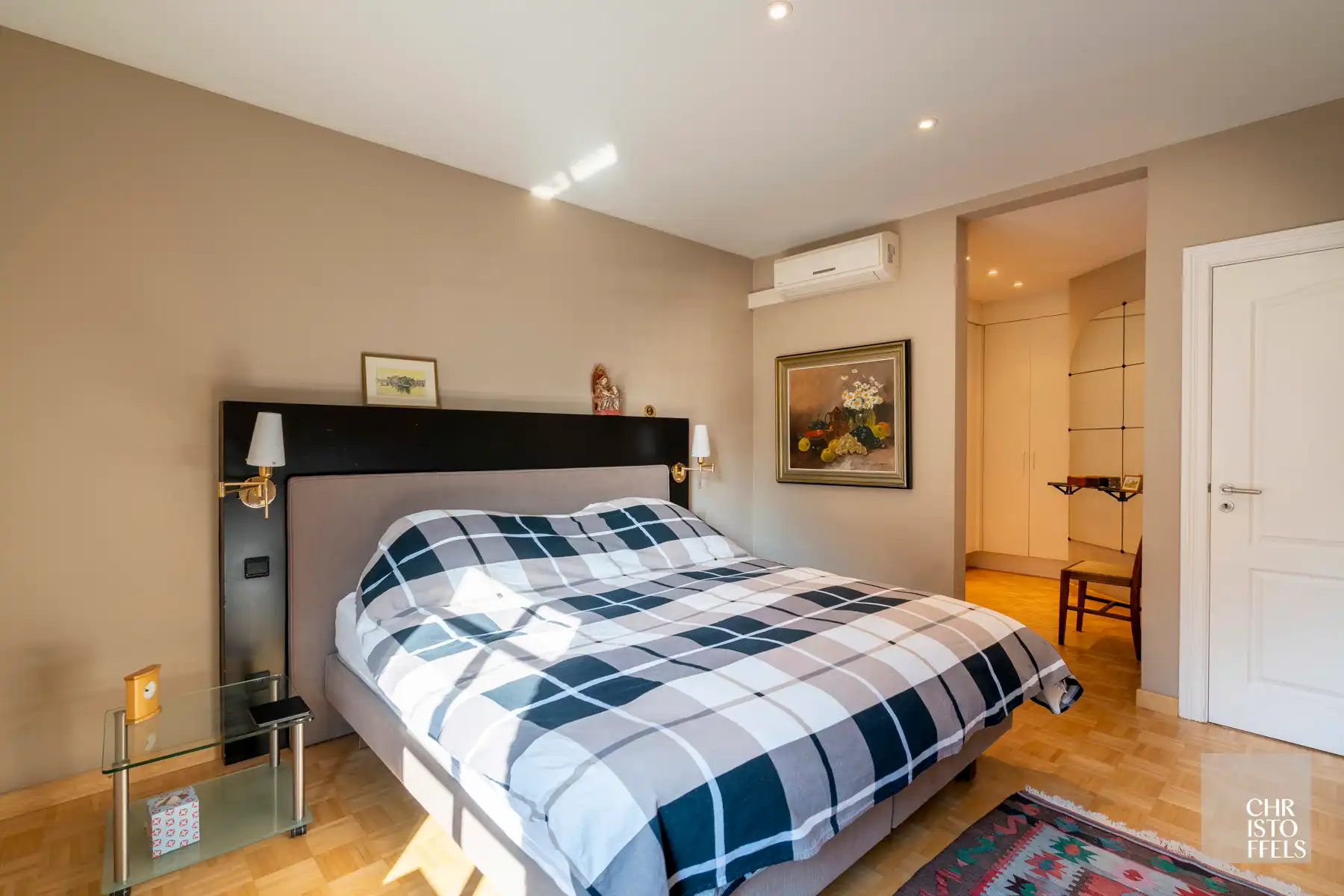 Riante vrijstaande woning mét praktijkruimte in het centrum van Opgrimbie!  foto 26