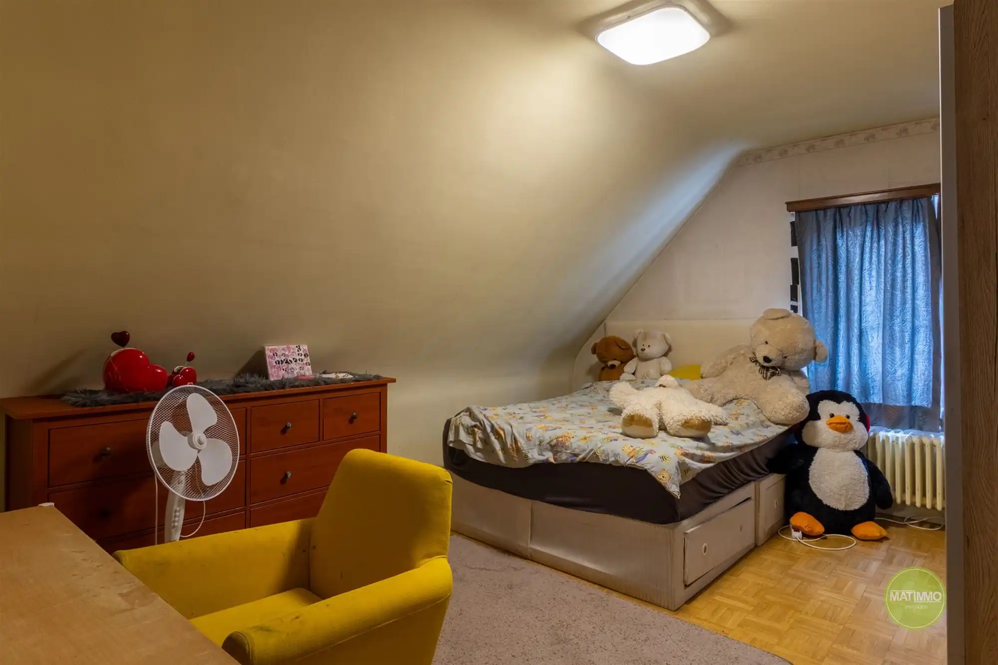 Karaktervolle woning met op royaal perceel in Mol foto 13