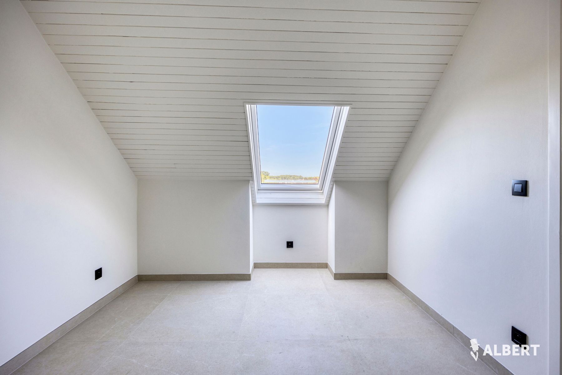 Gerenoveerde studio in dorpskern van Denderwindeke foto 5