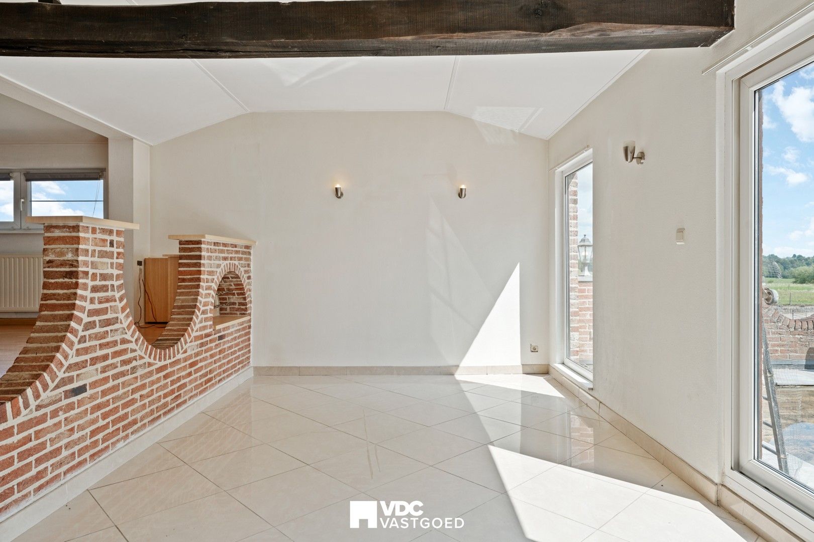 Charmant appartement met prachtig uitzicht. foto 13
