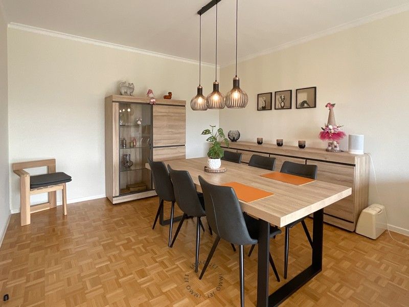 Centraal gelegen appartement met twee slaapkamers en een terras foto 5