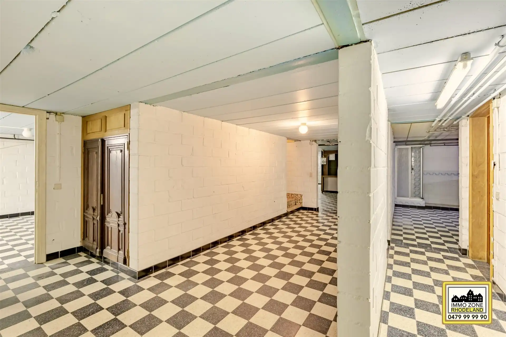 Bijzonder unieke villa met 4 slpks op rustige locatie foto 16