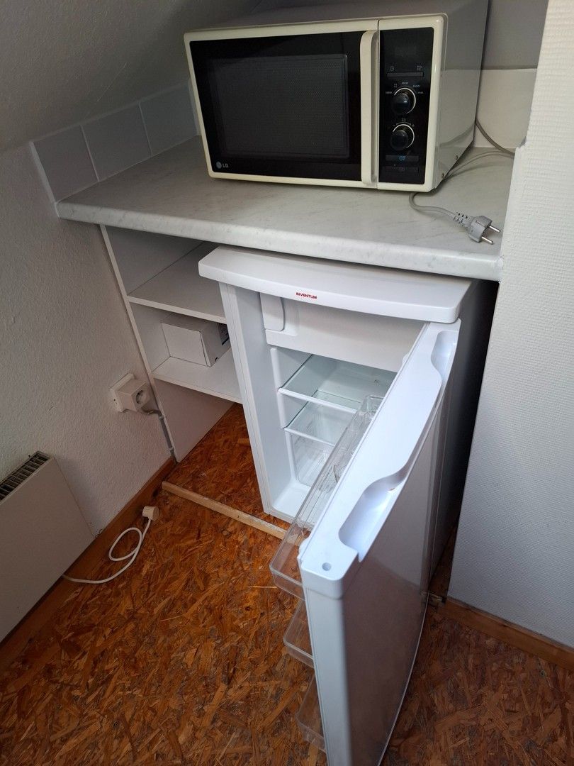 STUDENTENKAMER (geen domicilie mogelijk!) met fietsenstalling op binnenkoer. foto 21